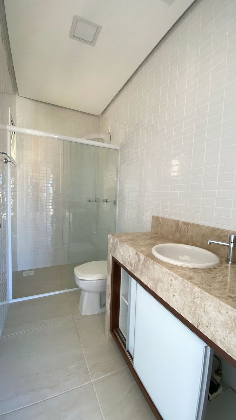 Apartamento 4 quartos sendo 3 suítes para venda no bairro Centro em Torres