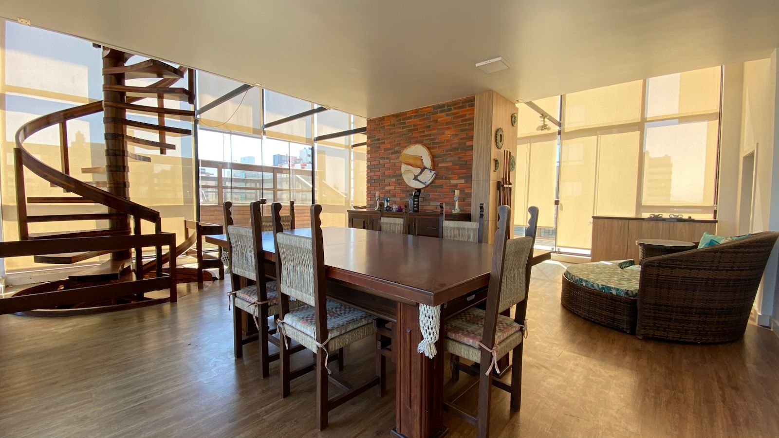 Apartamento 4 quartos sendo 3 suítes para venda no bairro Centro em Torres