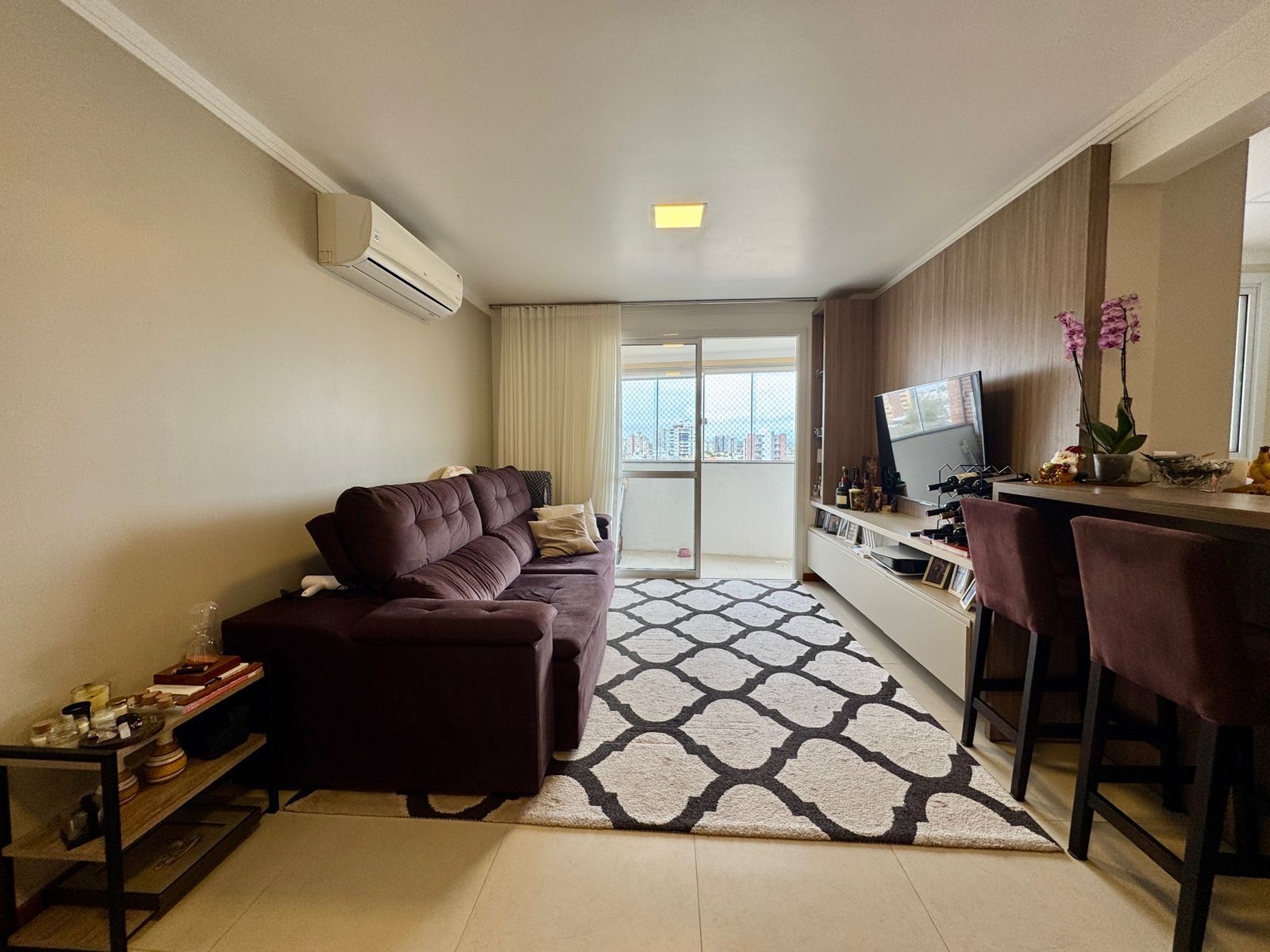 Apartamento 2 quartos sendo 1 suíte para venda no bairro Centro em Torres