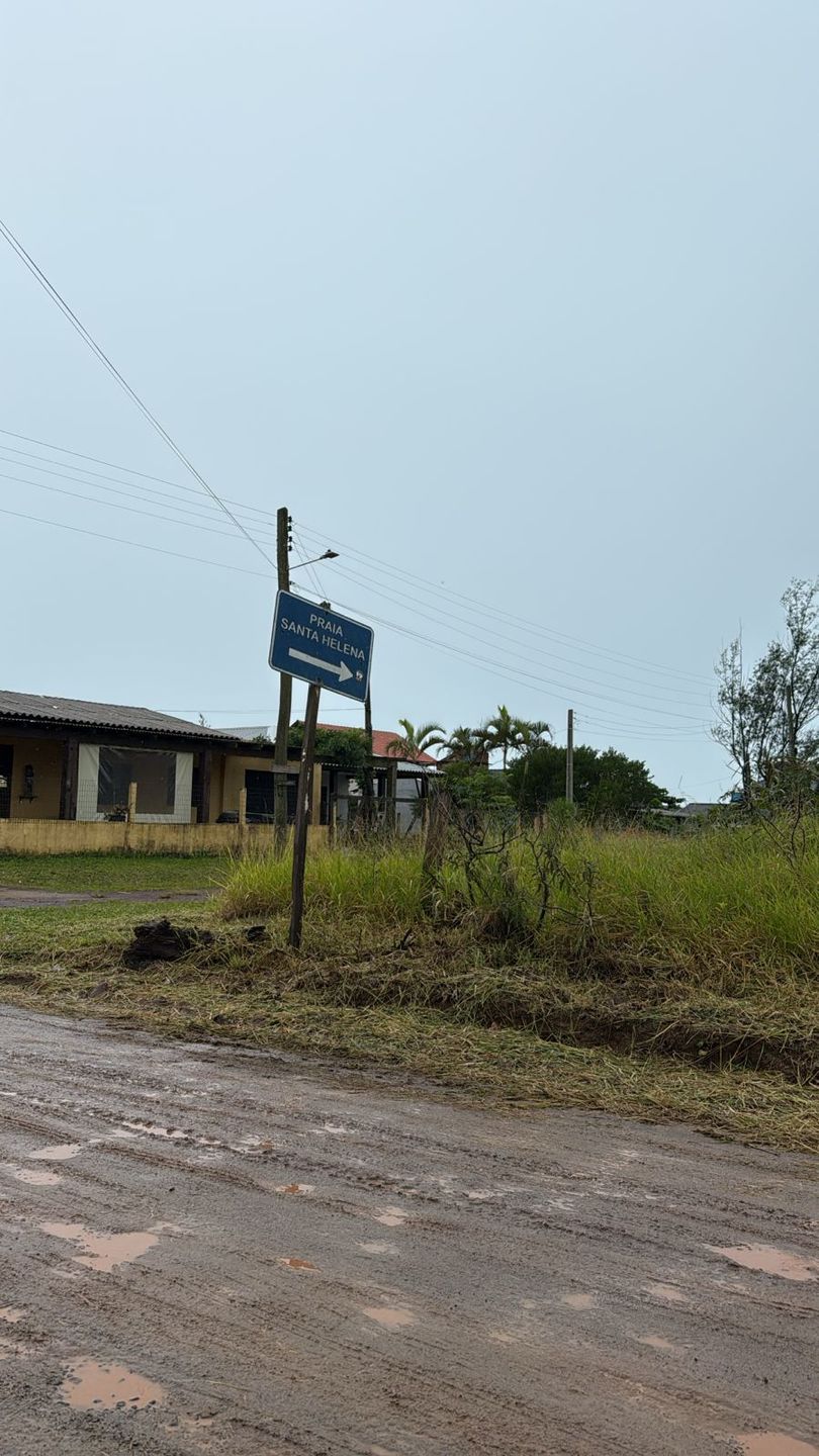 Terreno Padrão para venda no bairro Praia Santa Helena em Torres