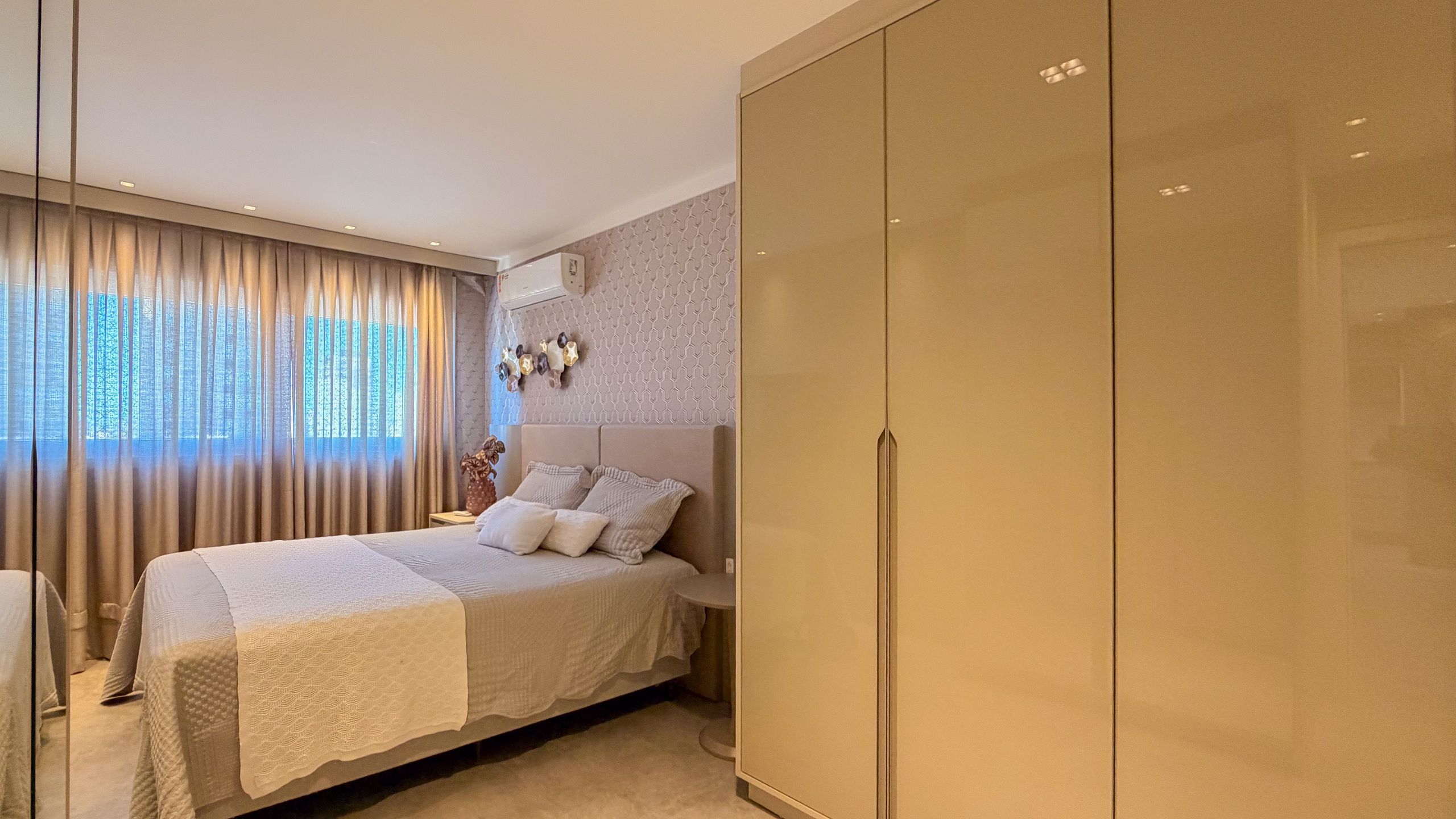 Apartamento 2 quartos sendo 1 suíte para venda no bairro Centro em Torres