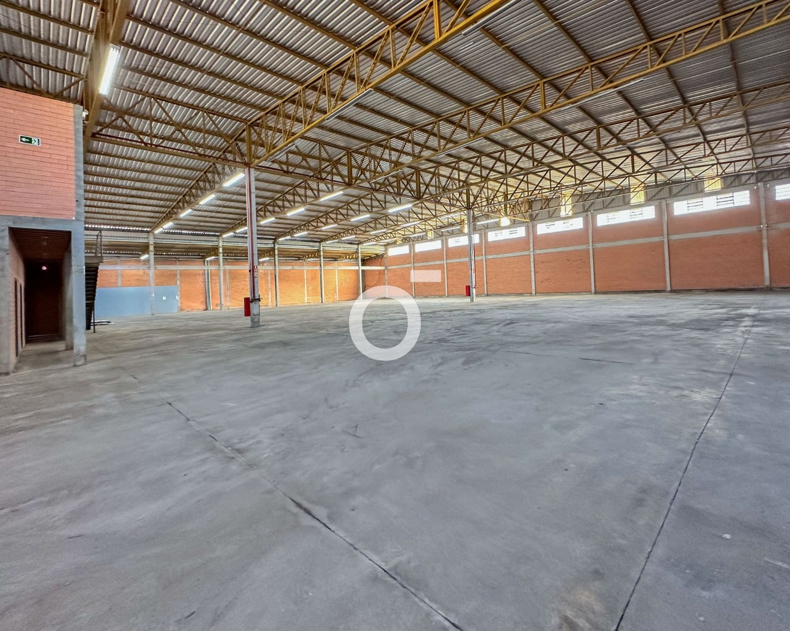 Pavilhão para venda no bairro Ana Rech  em Caxias do Sul