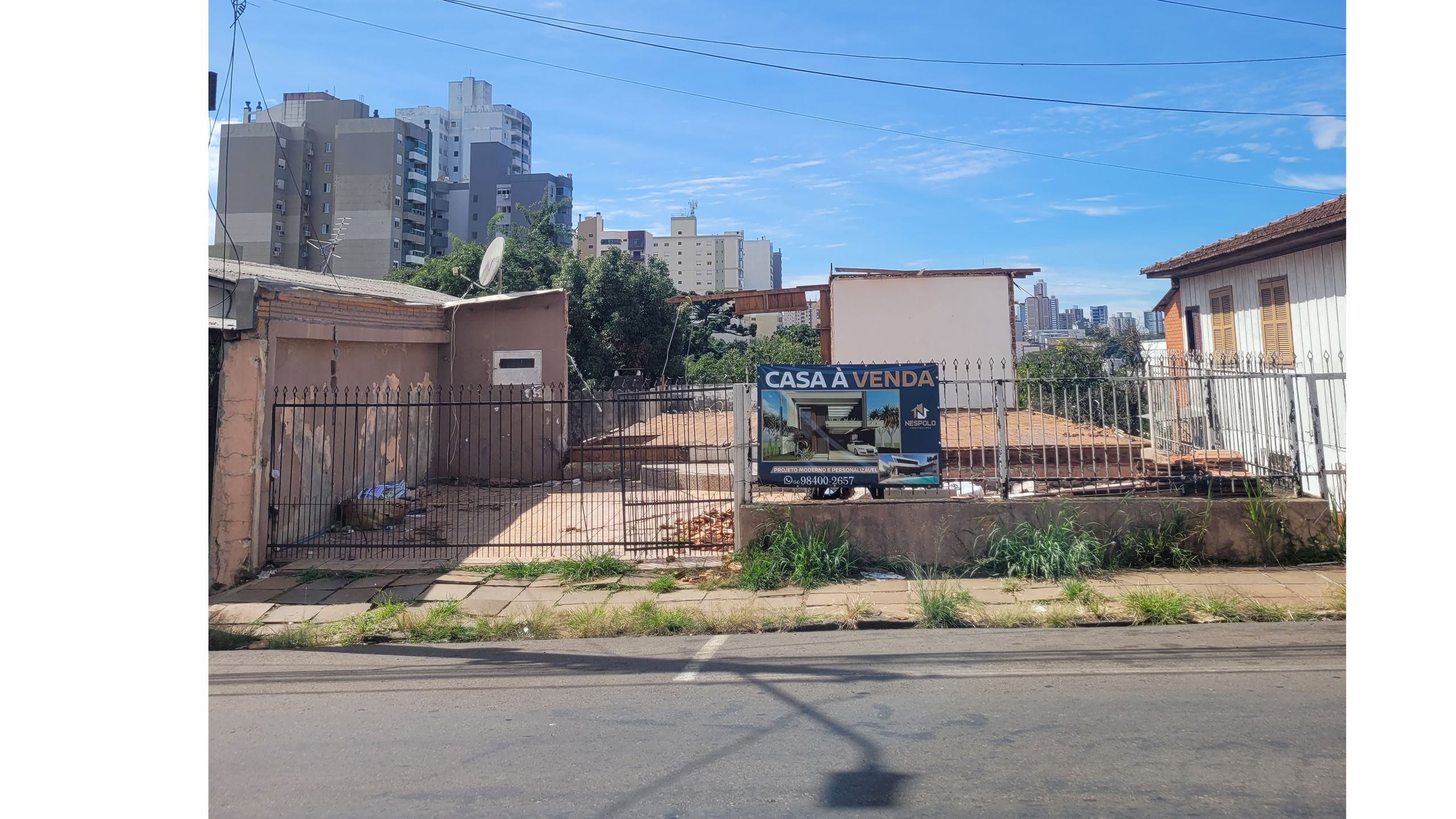Lote para venda no bairro Centro  em Passo Fundo