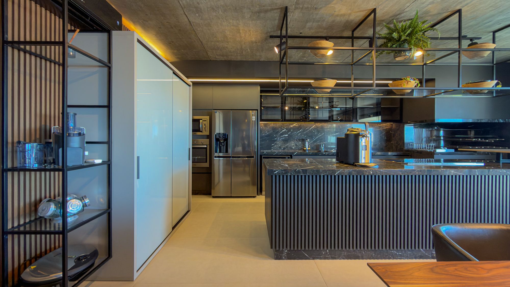 Apartamento 4 quartos sendo 4 suítes para venda no bairro Prainha em Torres