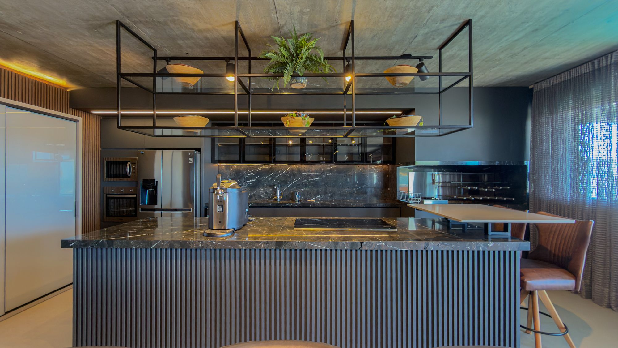 Apartamento 4 quartos sendo 4 suítes para venda no bairro Prainha em Torres