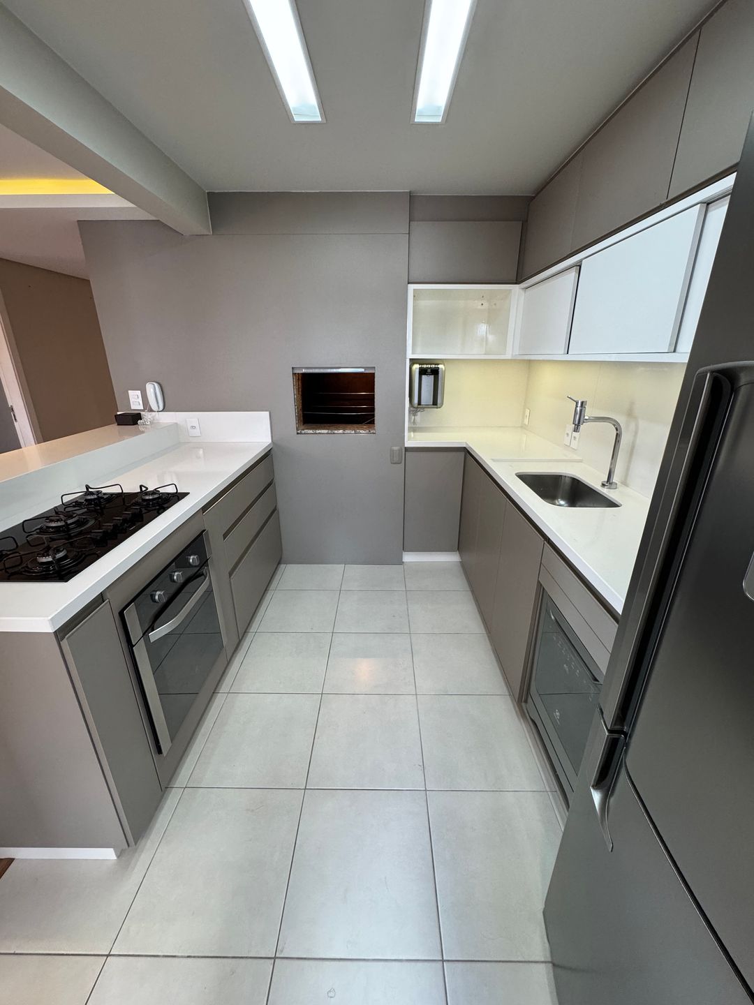 Apartamento 2 quartos sendo 2 suítes para venda no bairro São Leopoldo em Caxias do Sul