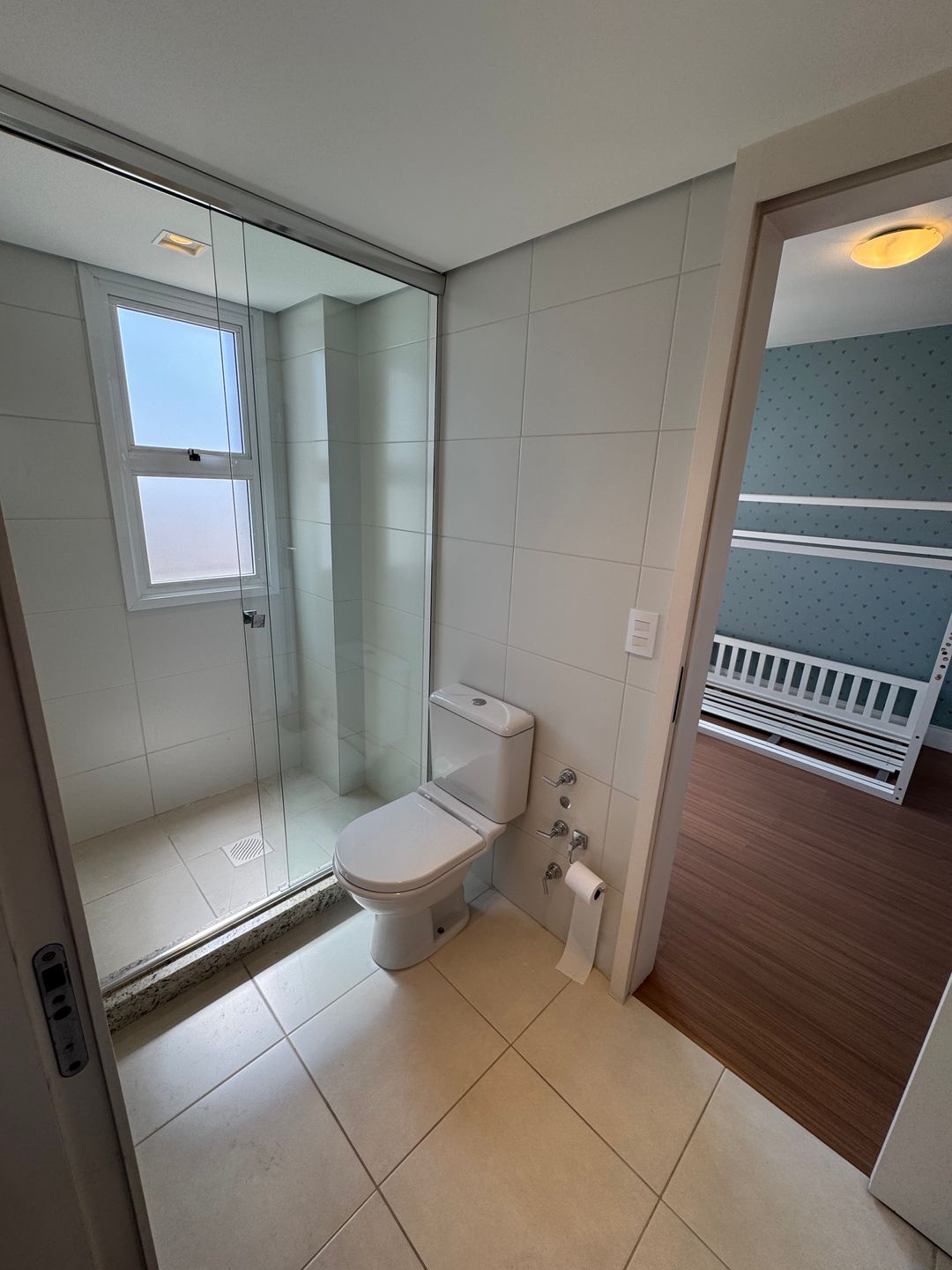 Apartamento 2 quartos sendo 2 suítes para venda no bairro São Leopoldo em Caxias do Sul