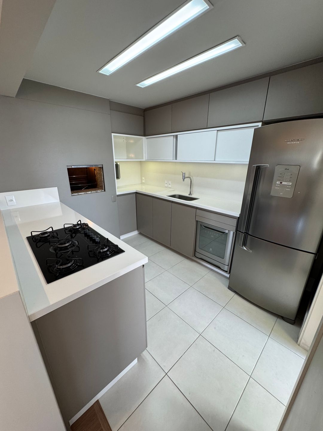 Apartamento 2 quartos sendo 2 suítes para venda no bairro São Leopoldo em Caxias do Sul