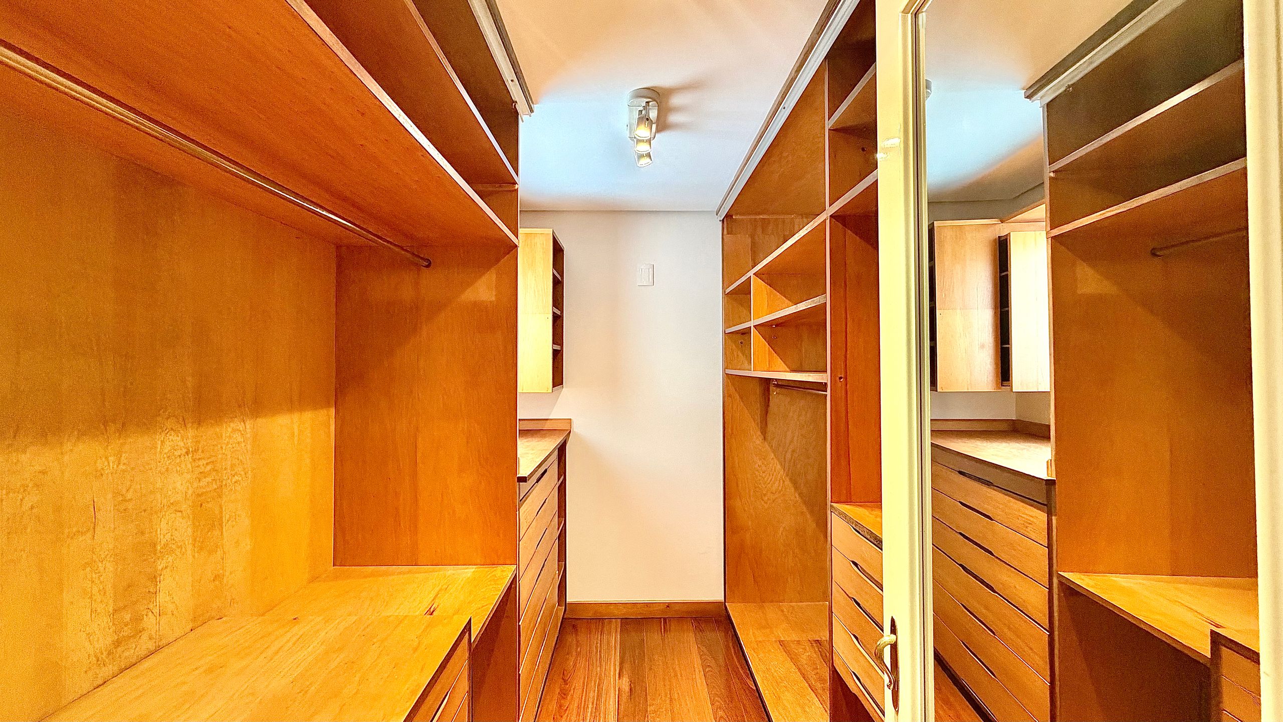 Apartamento 4 quartos sendo 3 suítes para venda no bairro São Francisco  em Bento Gonçalves