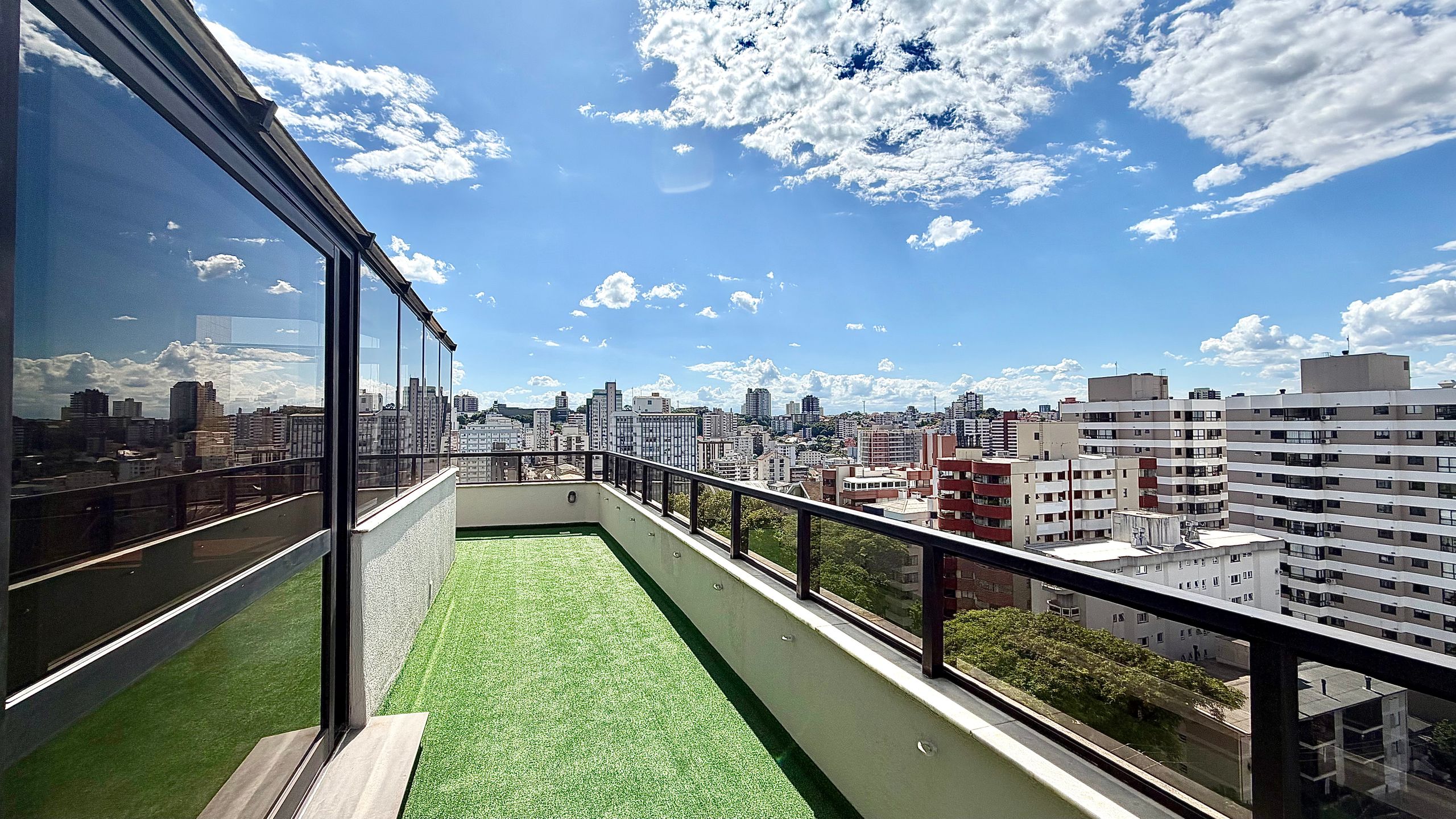 Apartamento 4 quartos sendo 3 suítes para venda no bairro São Francisco  em Bento Gonçalves