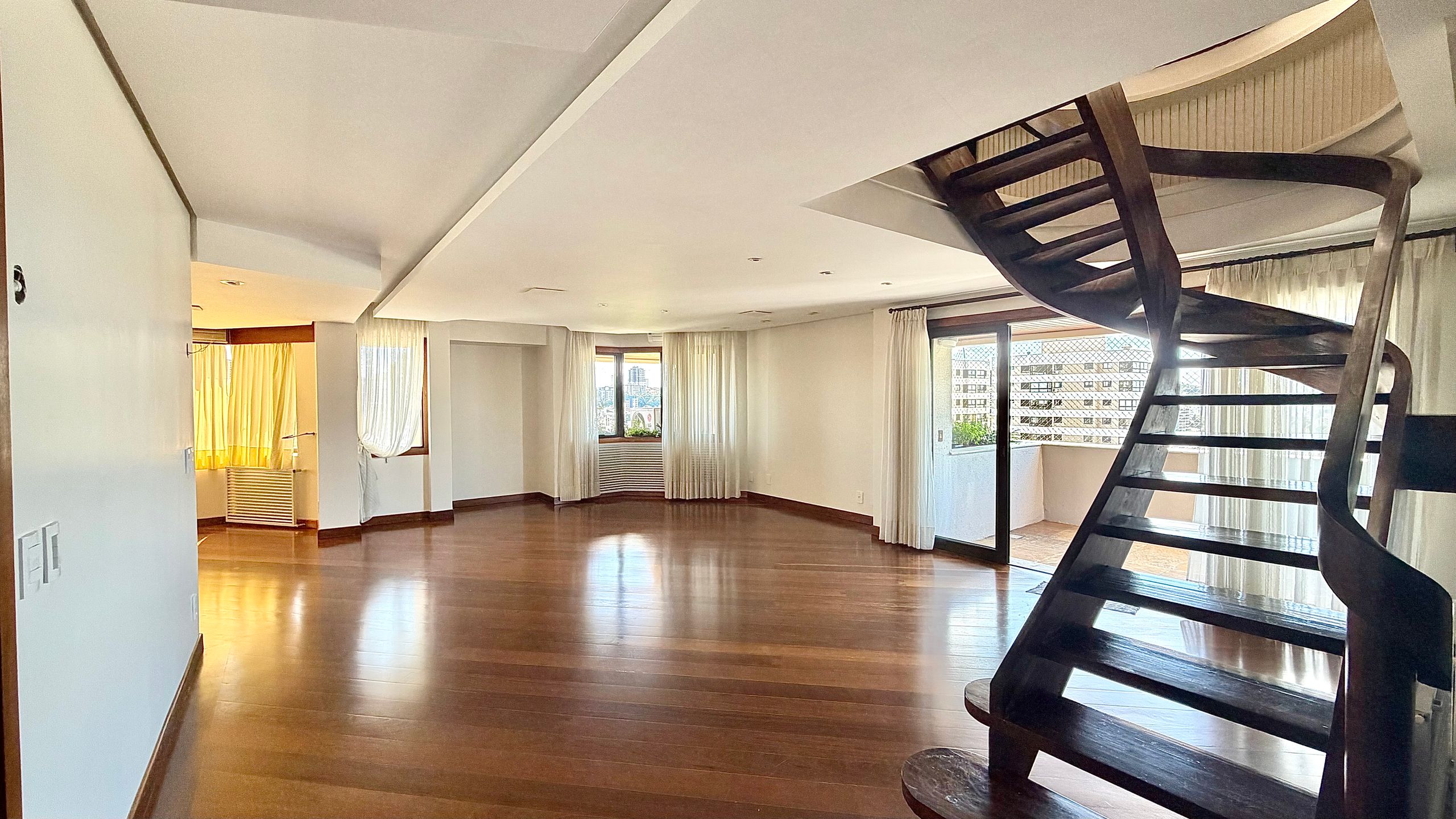Apartamento 4 quartos sendo 3 suítes para venda no bairro São Francisco  em Bento Gonçalves