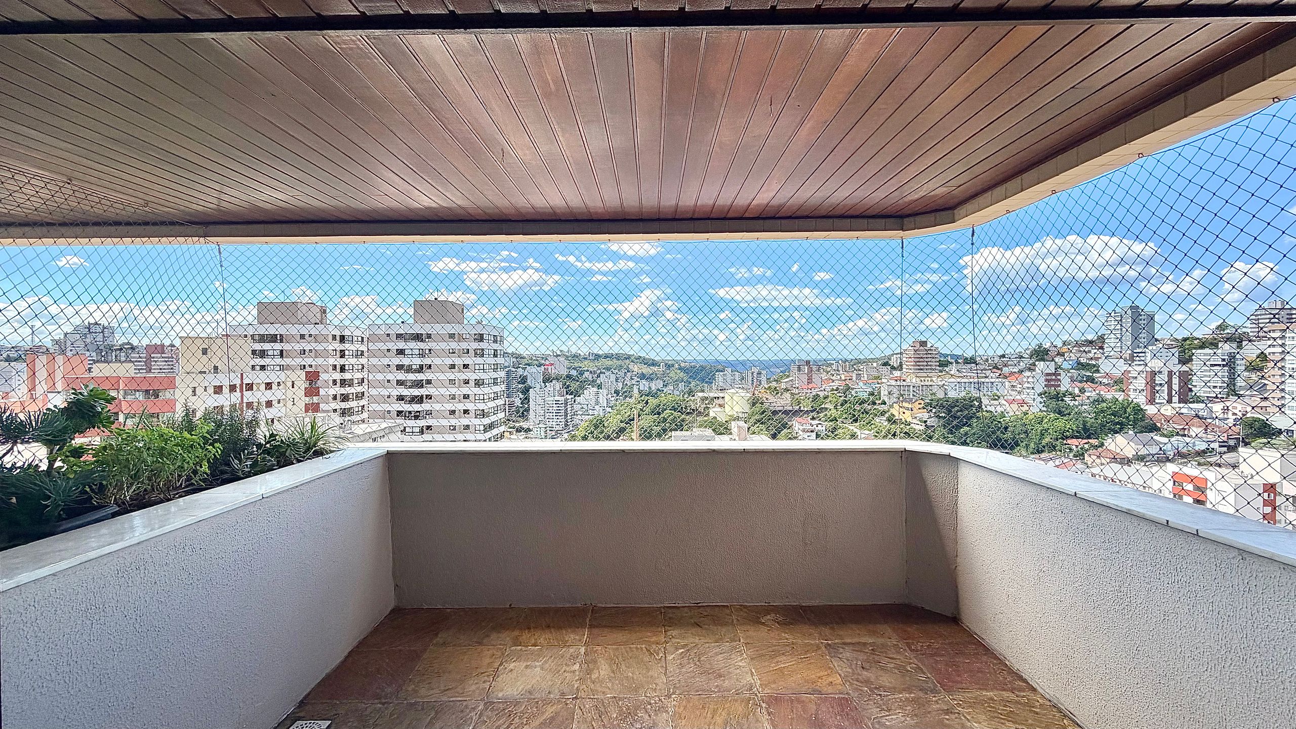 Apartamento 4 quartos sendo 3 suítes para venda no bairro São Francisco  em Bento Gonçalves