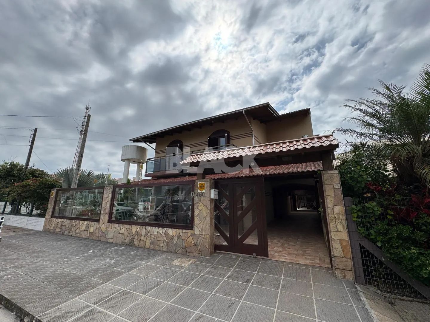 Casa para venda no bairro Praia da Cal em Torres