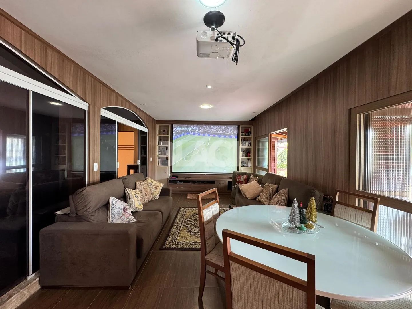 Casa para venda no bairro Praia da Cal em Torres