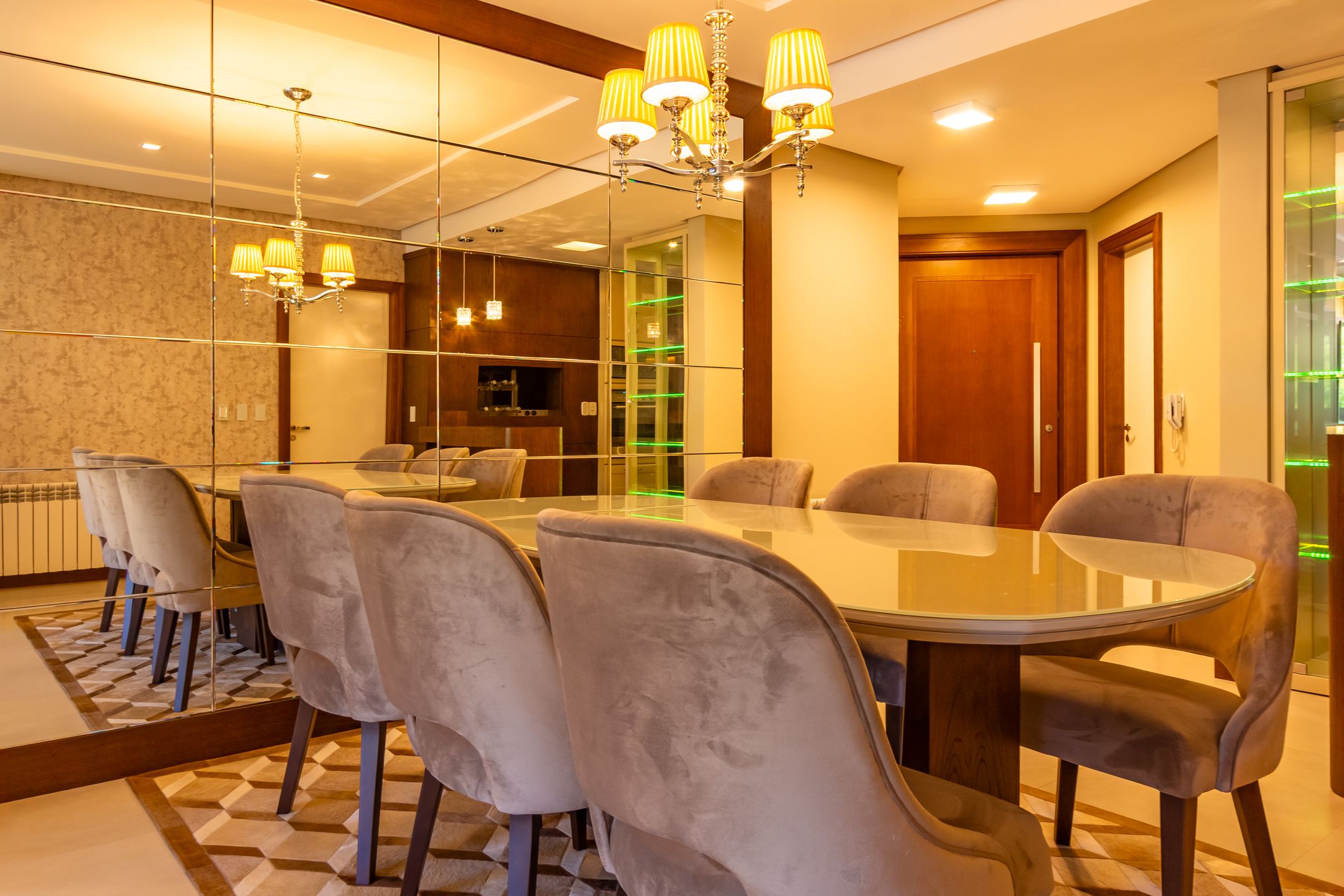 Apartamento 3 quartos sendo 3 suítes para venda no bairro Centro em Gramado