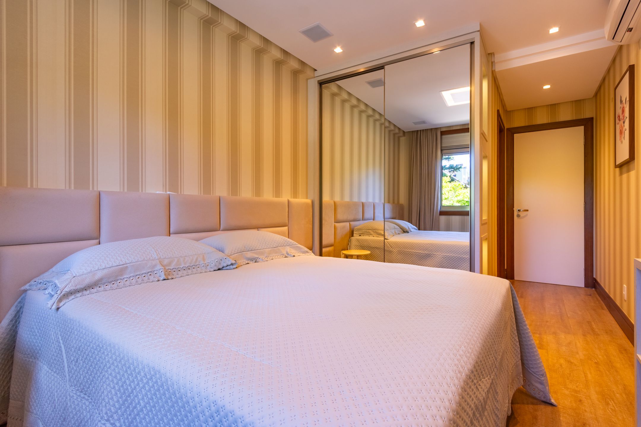 Apartamento 3 quartos sendo 3 suítes para venda no bairro Centro em Gramado