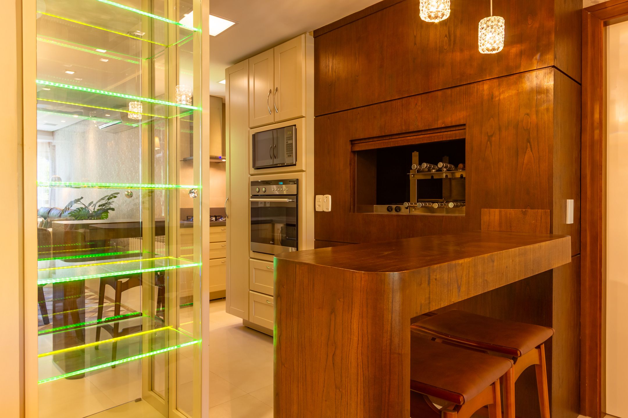 Apartamento 3 quartos sendo 3 suítes para venda no bairro Centro em Gramado