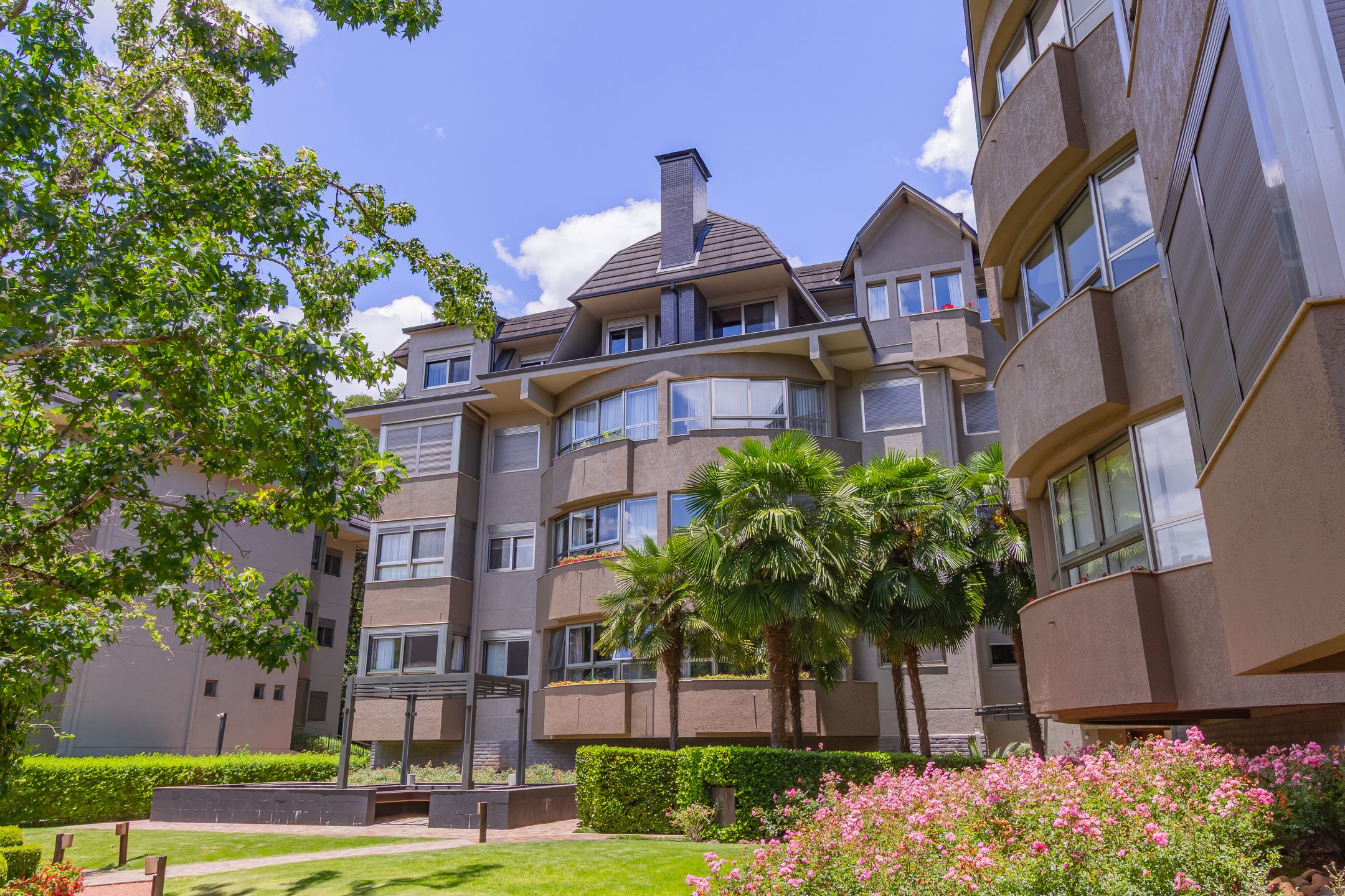 Apartamento 3 quartos sendo 3 suítes para venda no bairro Centro em Gramado