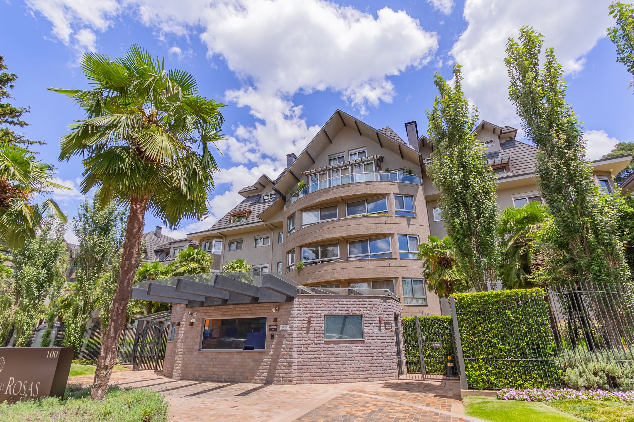 Apartamento 3 quartos sendo 3 suítes para venda no bairro Centro em Gramado