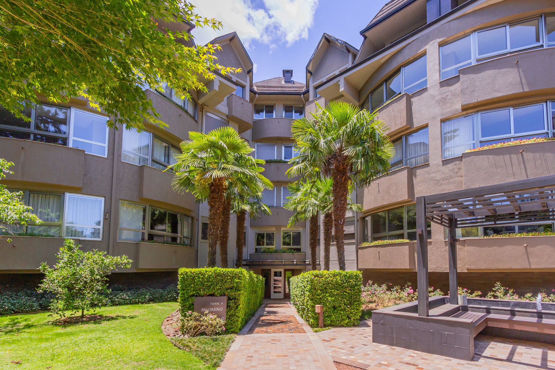 Apartamento 3 quartos sendo 3 suítes para venda no bairro Centro em Gramado