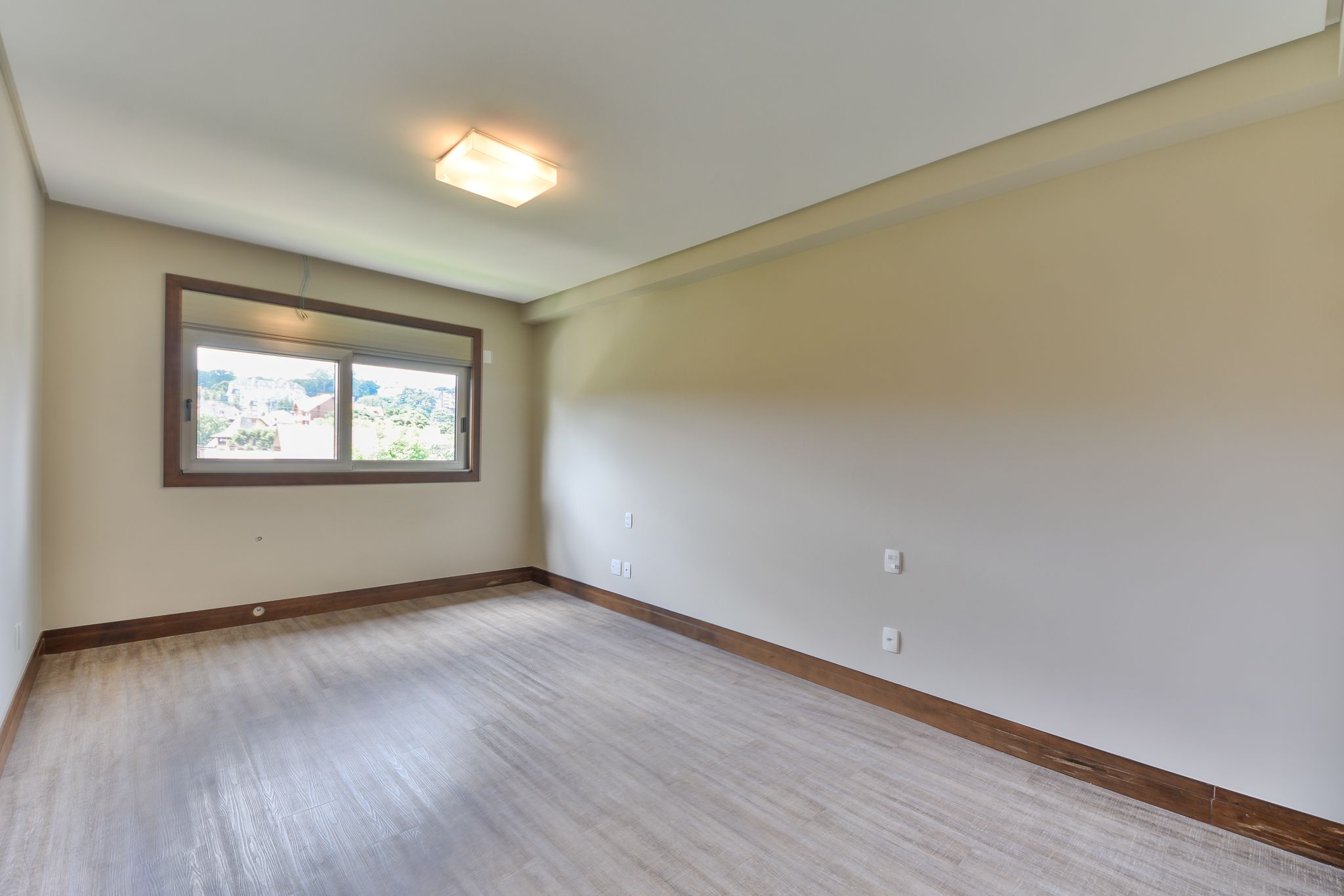 Apartamento 5 quartos sendo 4 suítes para venda no bairro Centro em Gramado