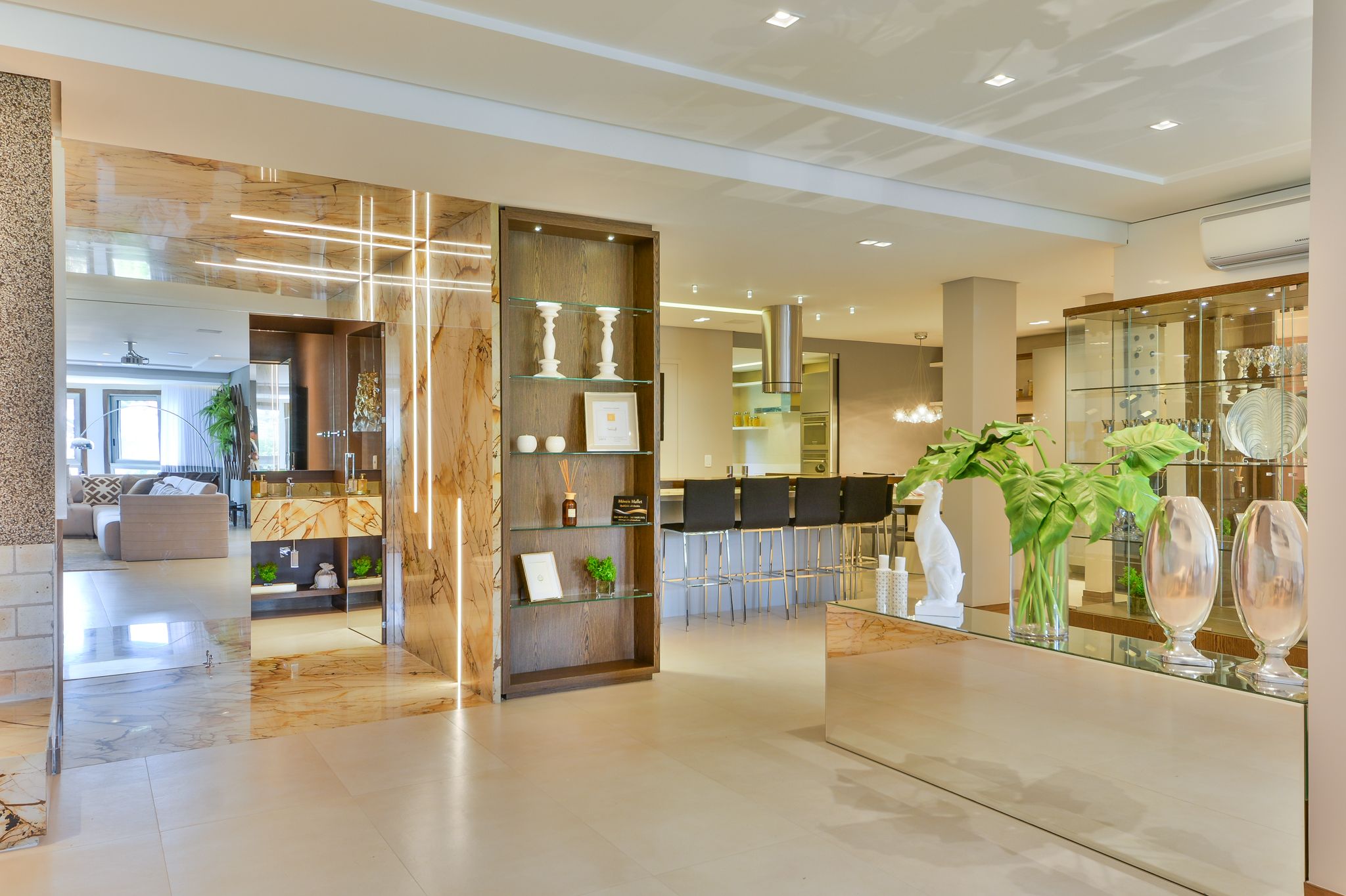 Apartamento 5 quartos sendo 4 suítes para venda no bairro Centro em Gramado