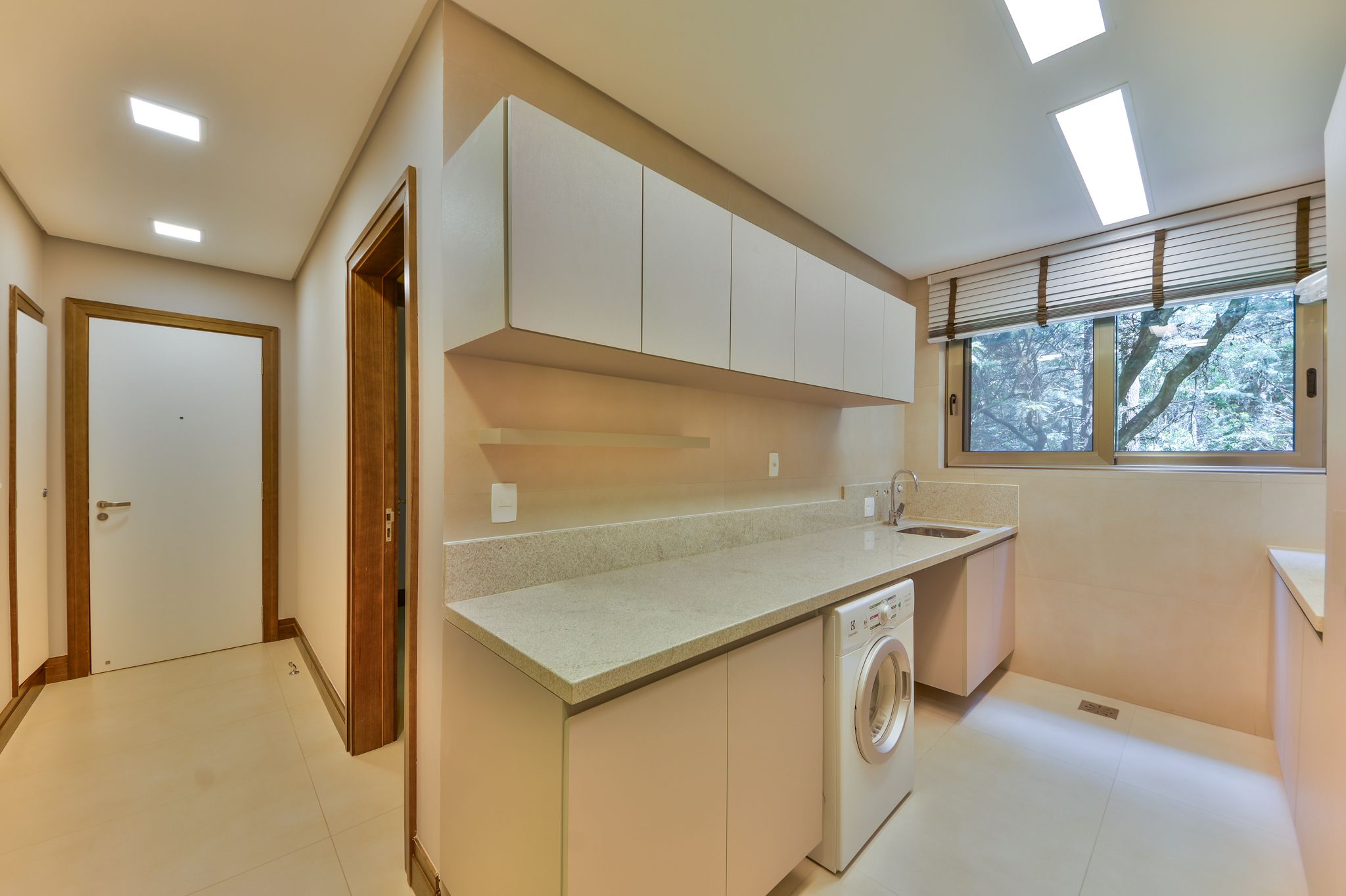 Apartamento 5 quartos sendo 4 suítes para venda no bairro Centro em Gramado