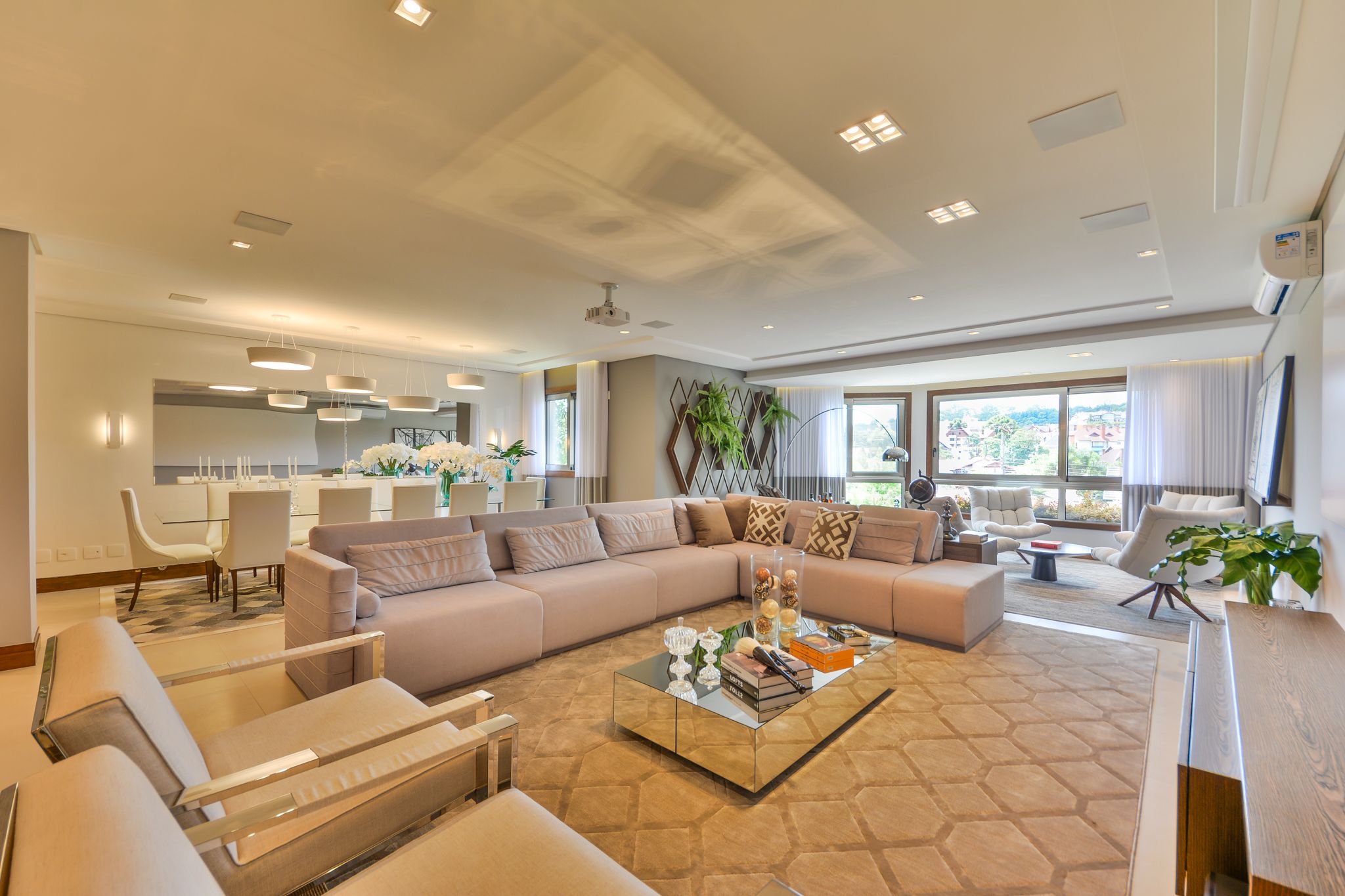 Apartamento 5 quartos sendo 4 suítes para venda no bairro Centro em Gramado