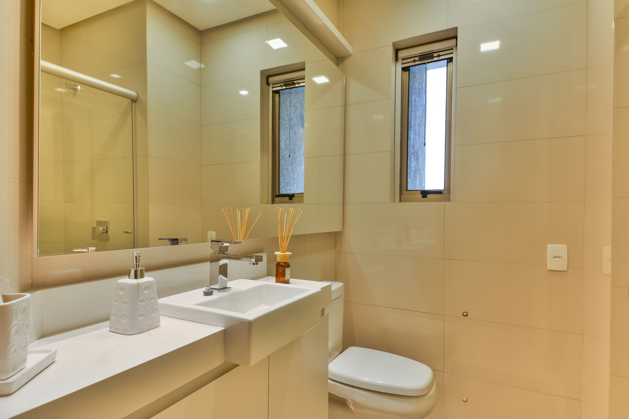 Apartamento 5 quartos sendo 4 suítes para venda no bairro Centro em Gramado