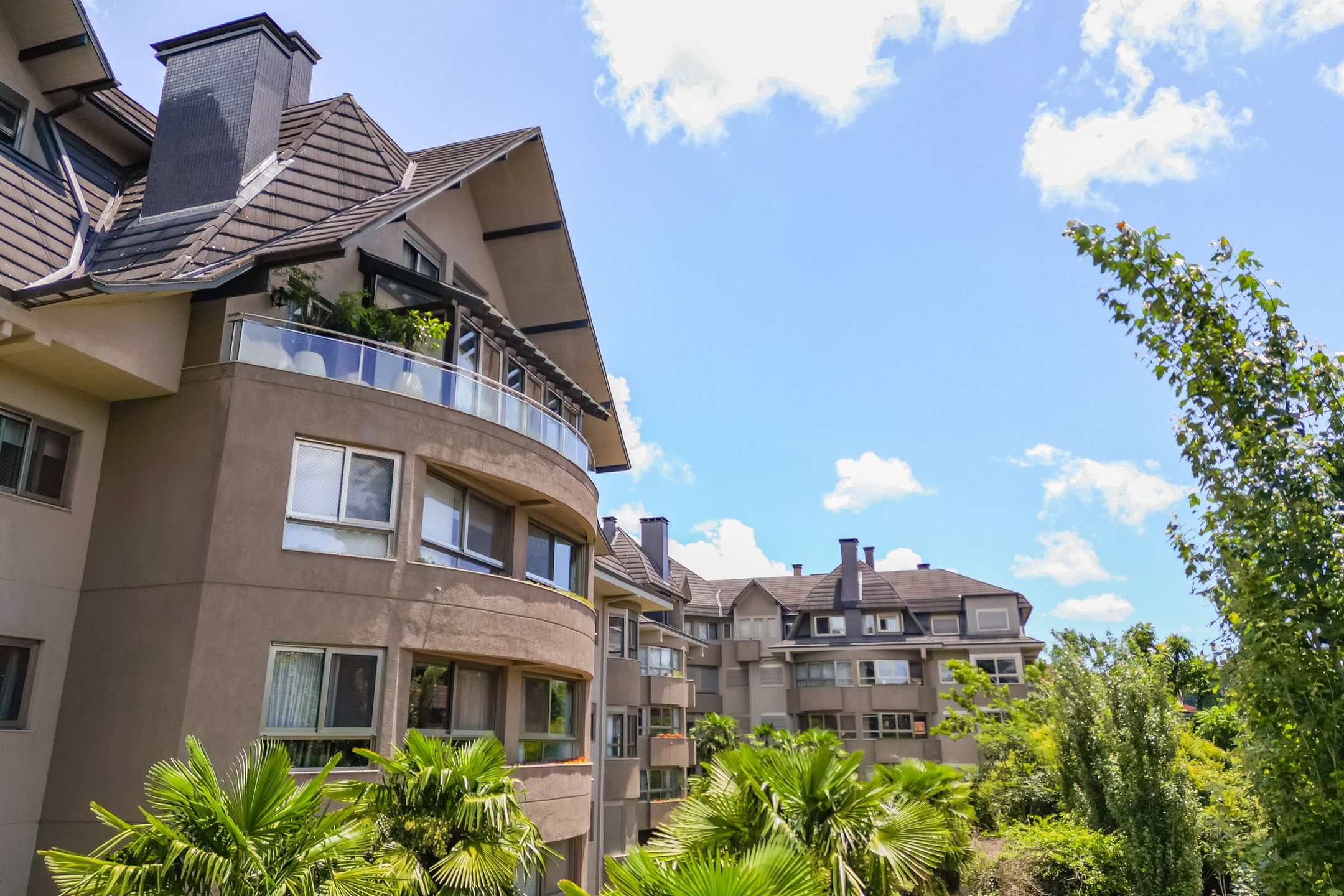 Apartamento 5 quartos sendo 4 suítes para venda no bairro Centro em Gramado