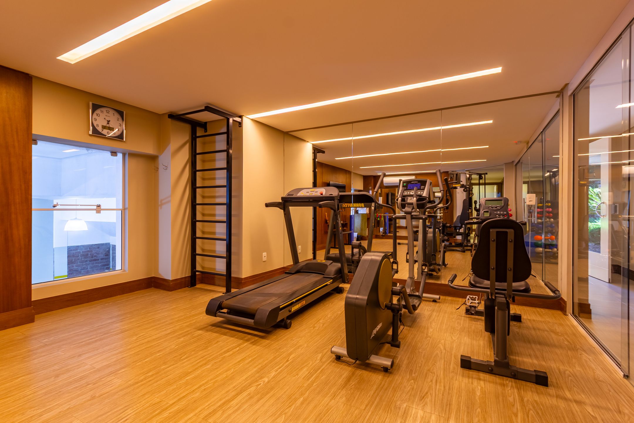 Apartamento 5 quartos sendo 4 suítes para venda no bairro Centro em Gramado