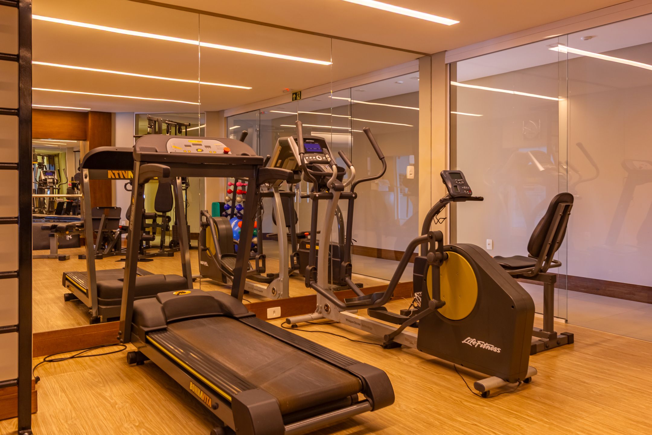 Apartamento 5 quartos sendo 4 suítes para venda no bairro Centro em Gramado