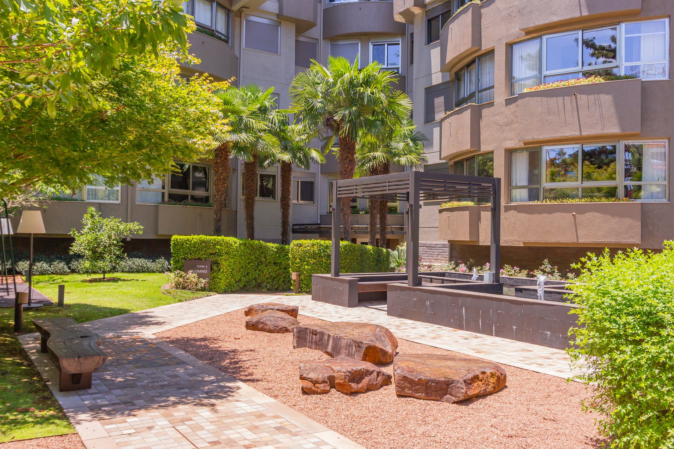 Apartamento 5 quartos sendo 4 suítes para venda no bairro Centro em Gramado