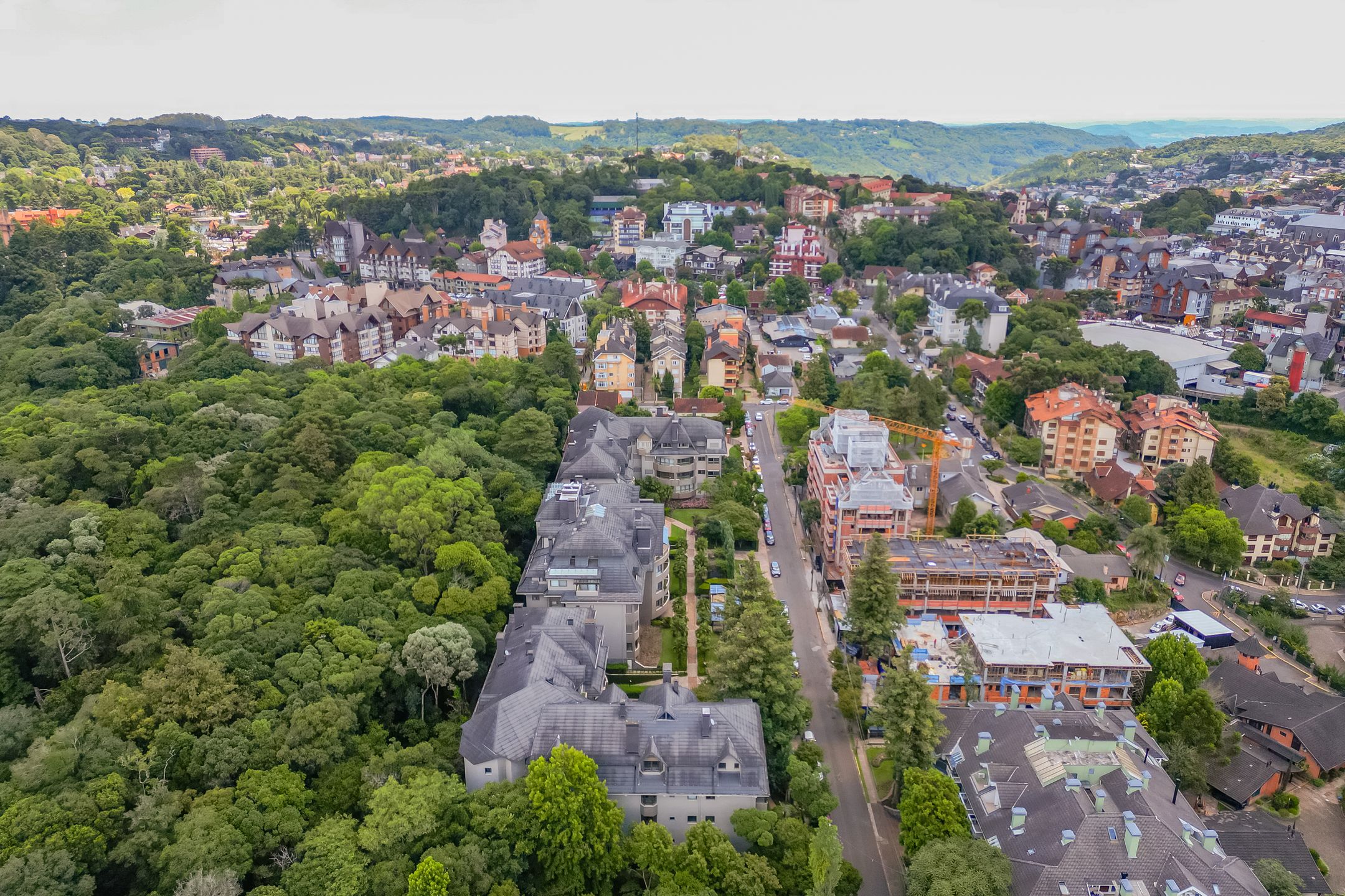 Apartamento 4 quartos sendo 4 suítes para venda no bairro Centro em Gramado
