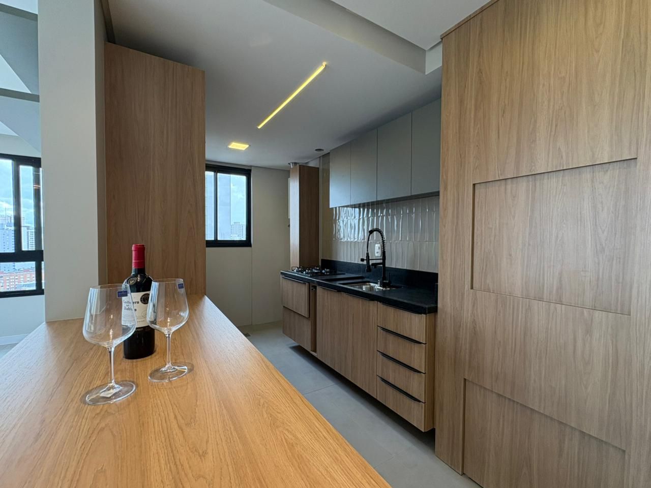 Apartamento 2 quartos sendo 2 suítes para venda no bairro Vila Rodrigues em Passo Fundo