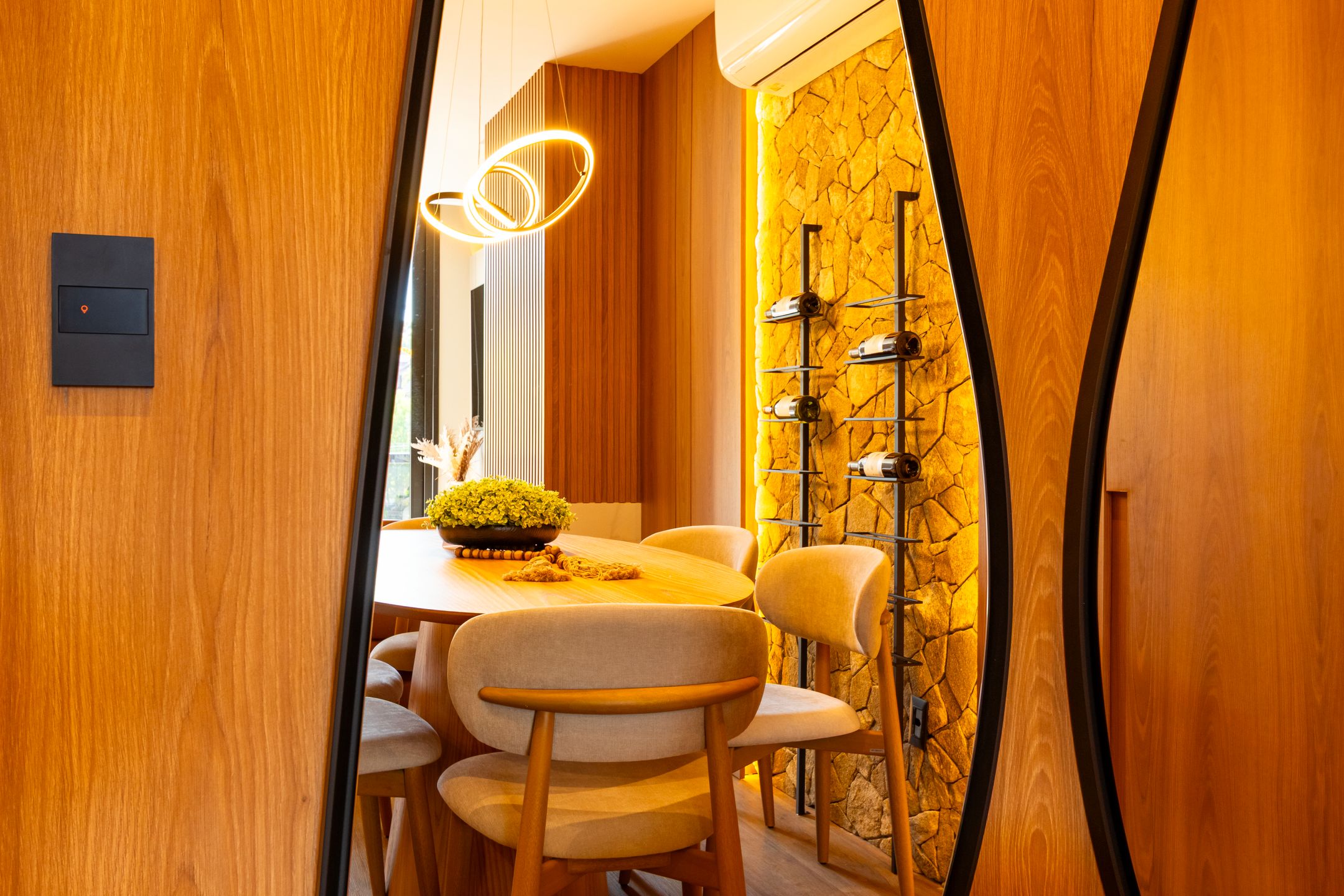 Apartamento 2 quartos sendo 2 suítes para venda no bairro Centro em Gramado