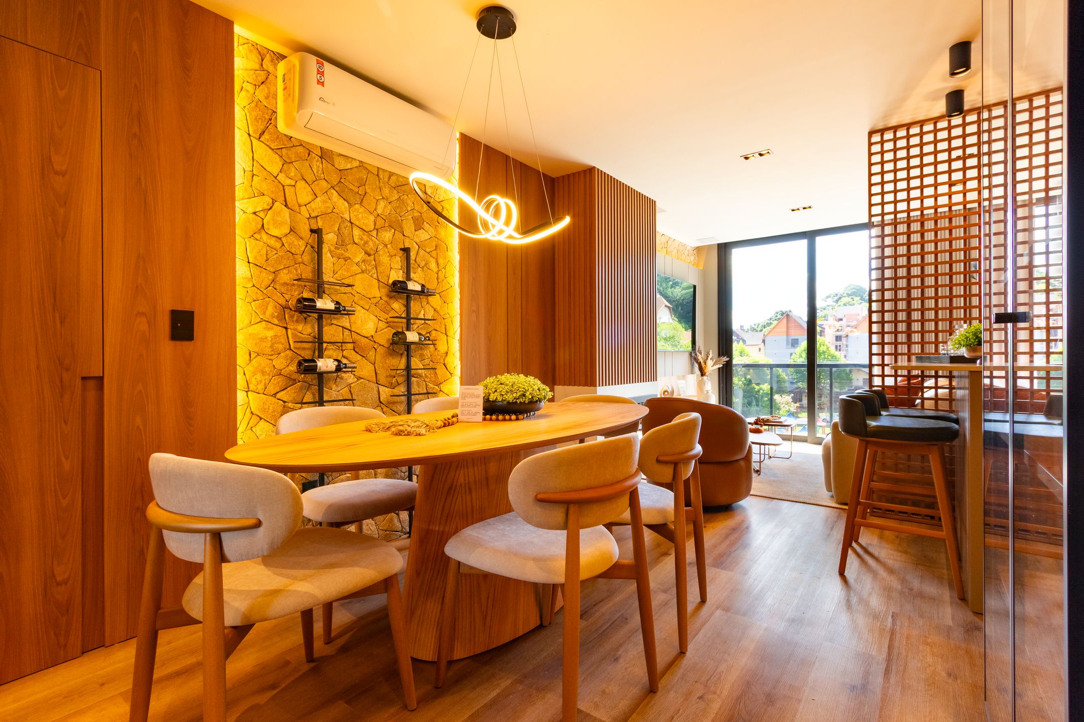 Apartamento 2 quartos sendo 2 suítes para venda no bairro Centro em Gramado