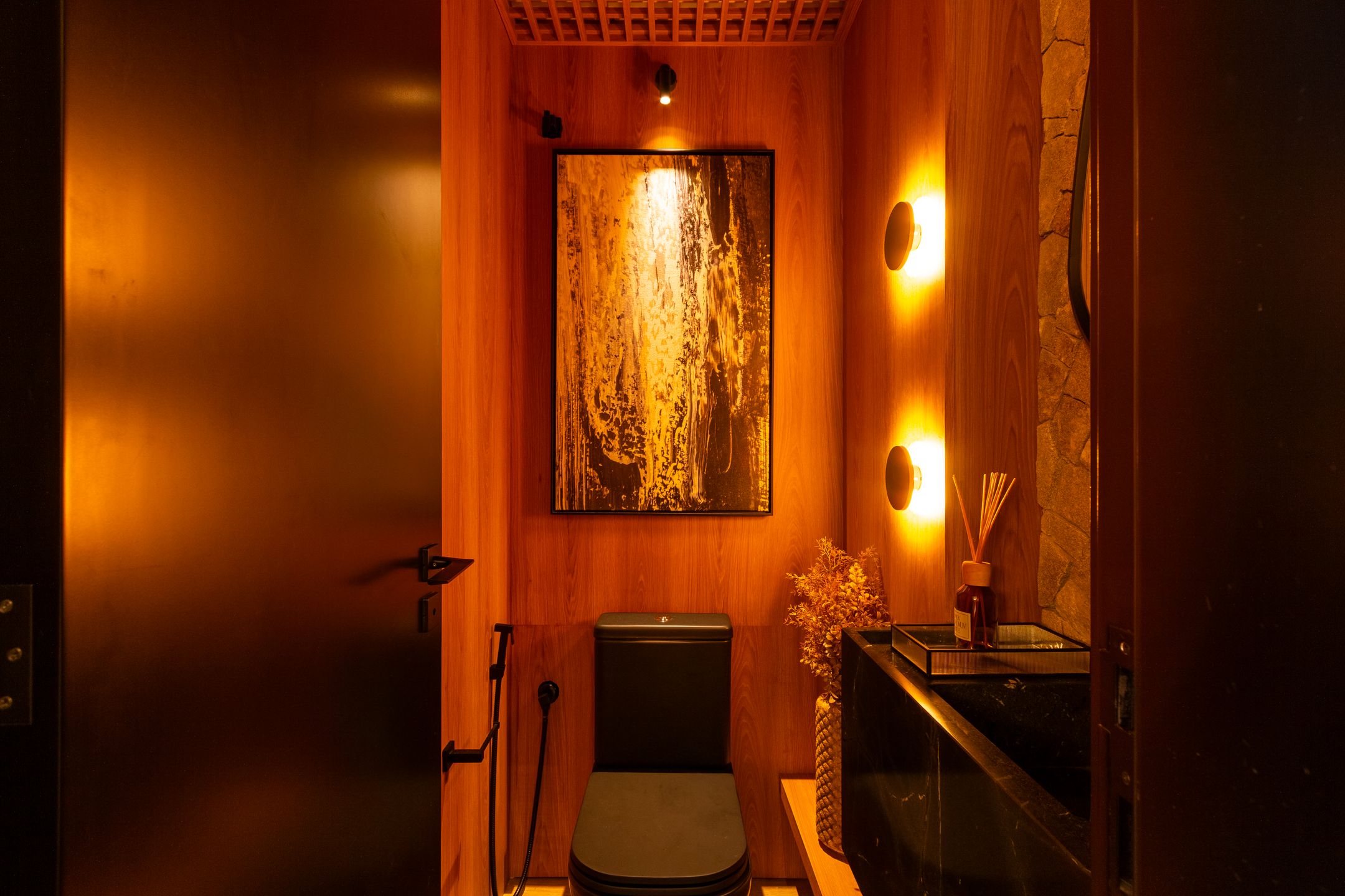 Apartamento 2 quartos sendo 2 suítes para venda no bairro Centro em Gramado