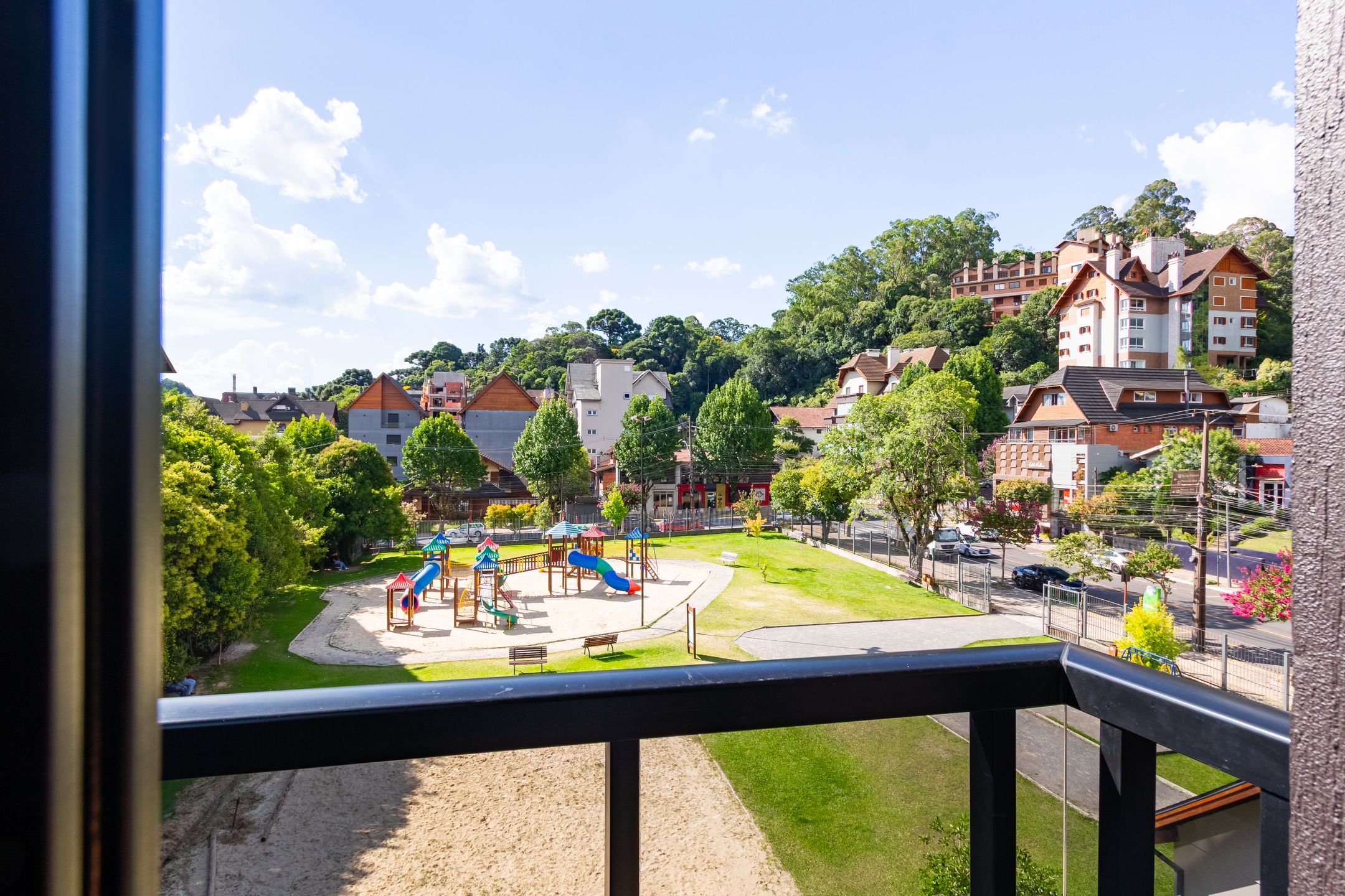 Apartamento 2 quartos sendo 2 suítes para venda no bairro Centro em Gramado