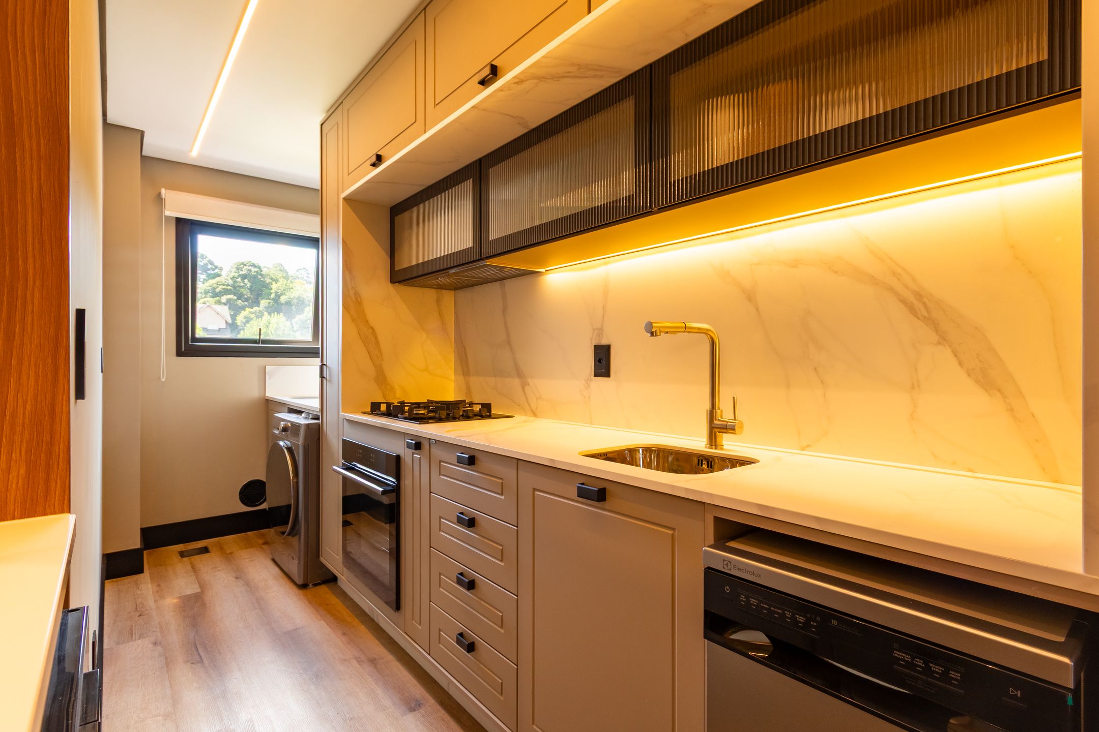 Apartamento 2 quartos sendo 2 suítes para venda no bairro Centro em Gramado