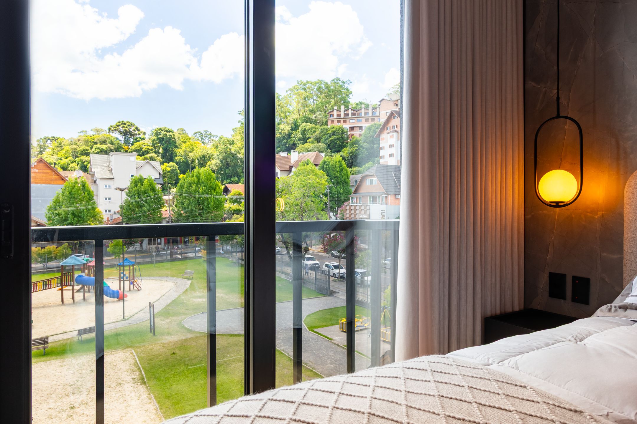 Apartamento 2 quartos sendo 2 suítes para venda no bairro Centro em Gramado