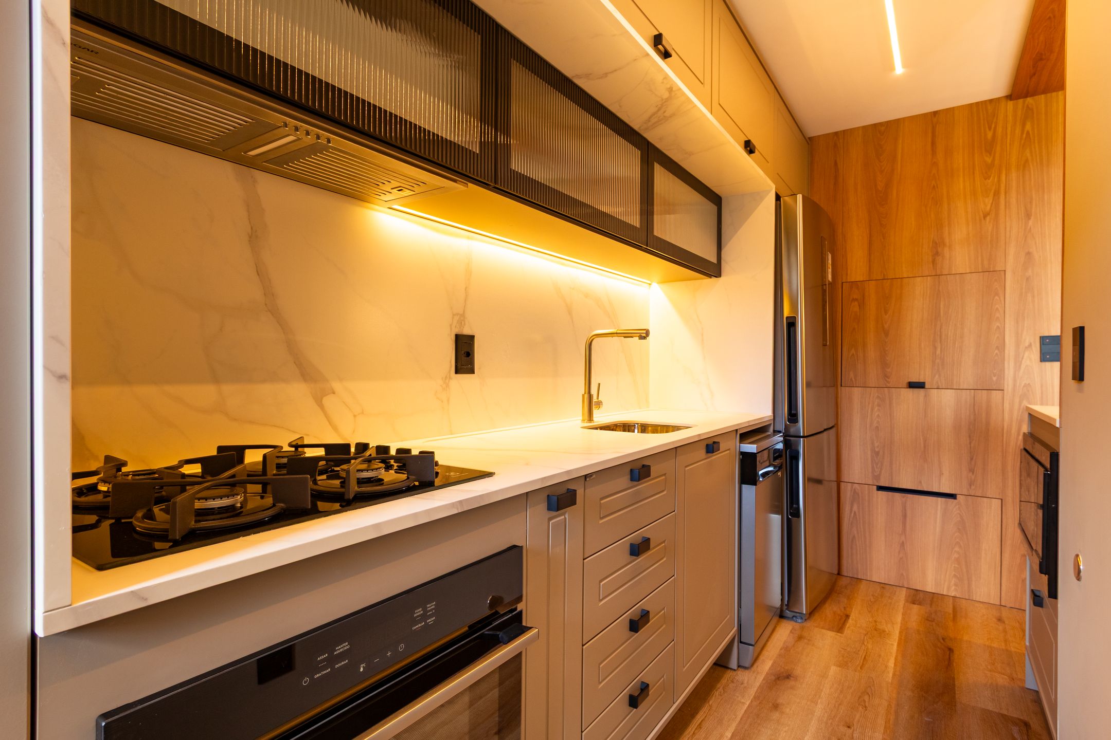 Apartamento 2 quartos sendo 2 suítes para venda no bairro Centro em Gramado