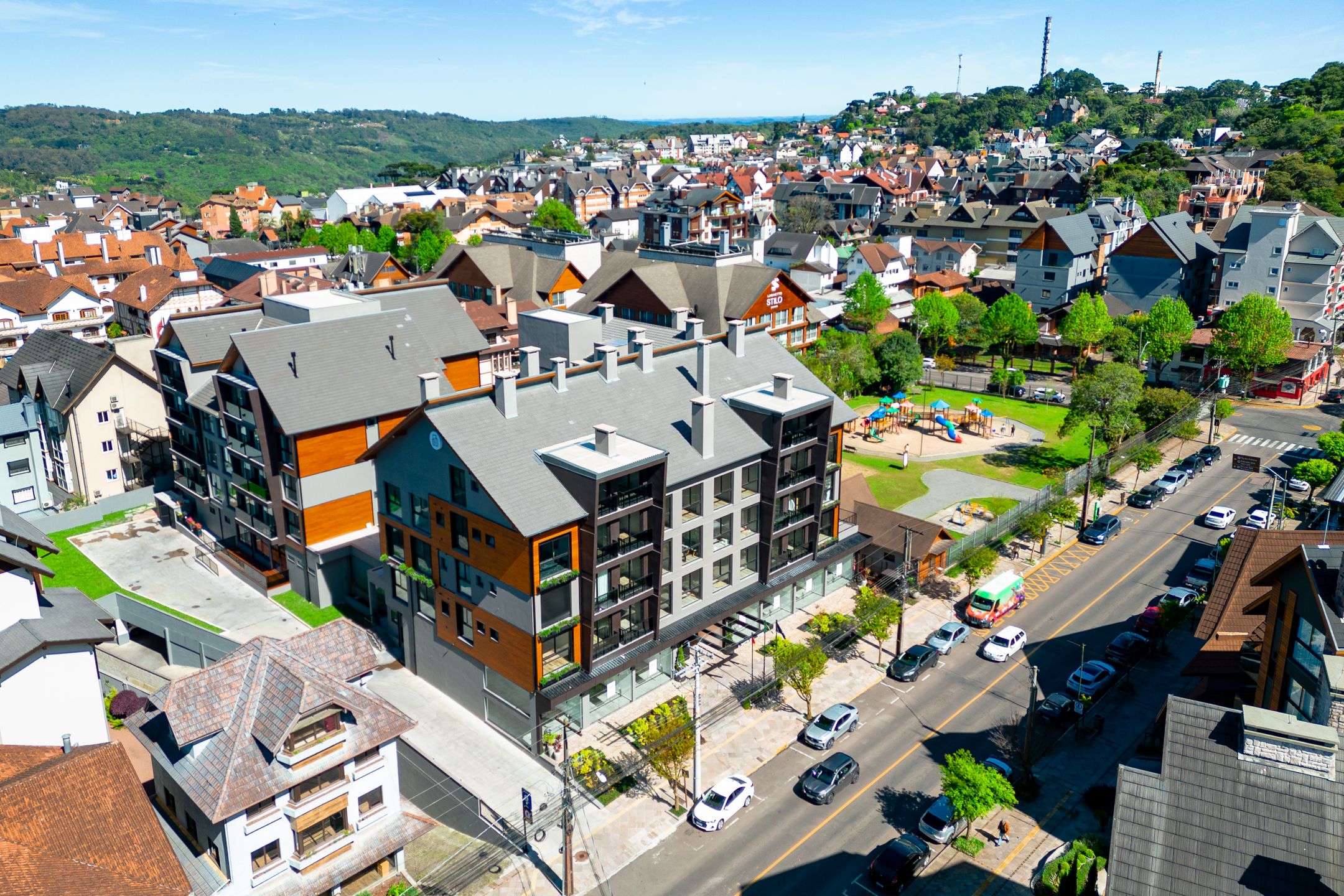 Apartamento 2 quartos sendo 2 suítes para venda no bairro Centro em Gramado