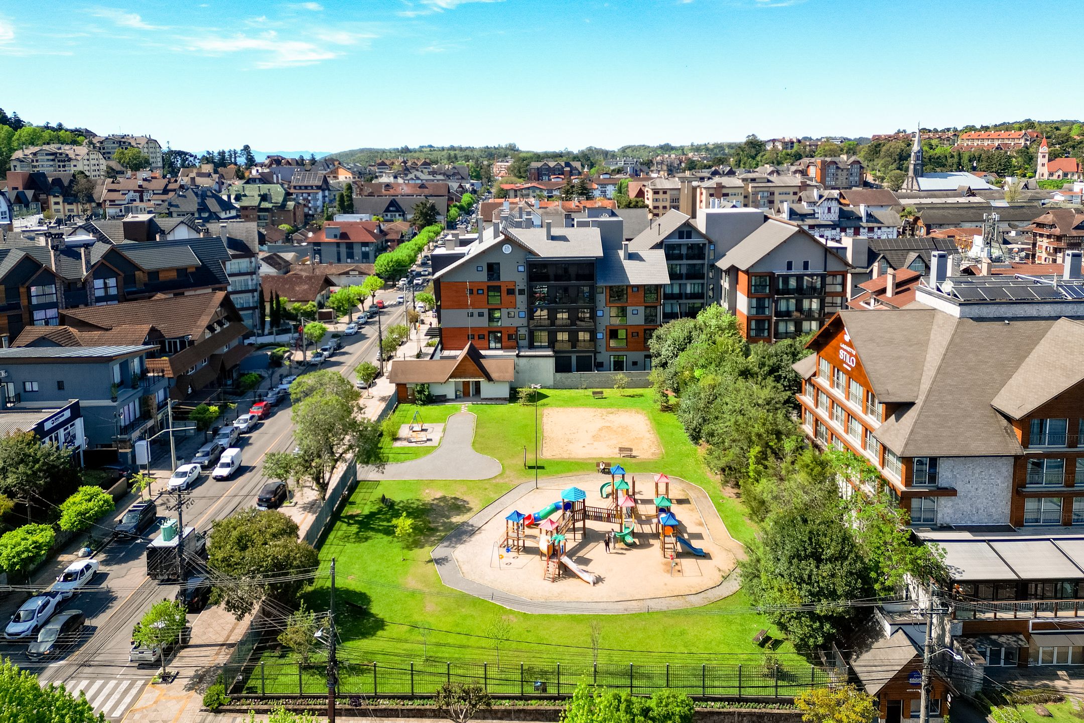 Apartamento 2 quartos sendo 2 suítes para venda no bairro Centro em Gramado