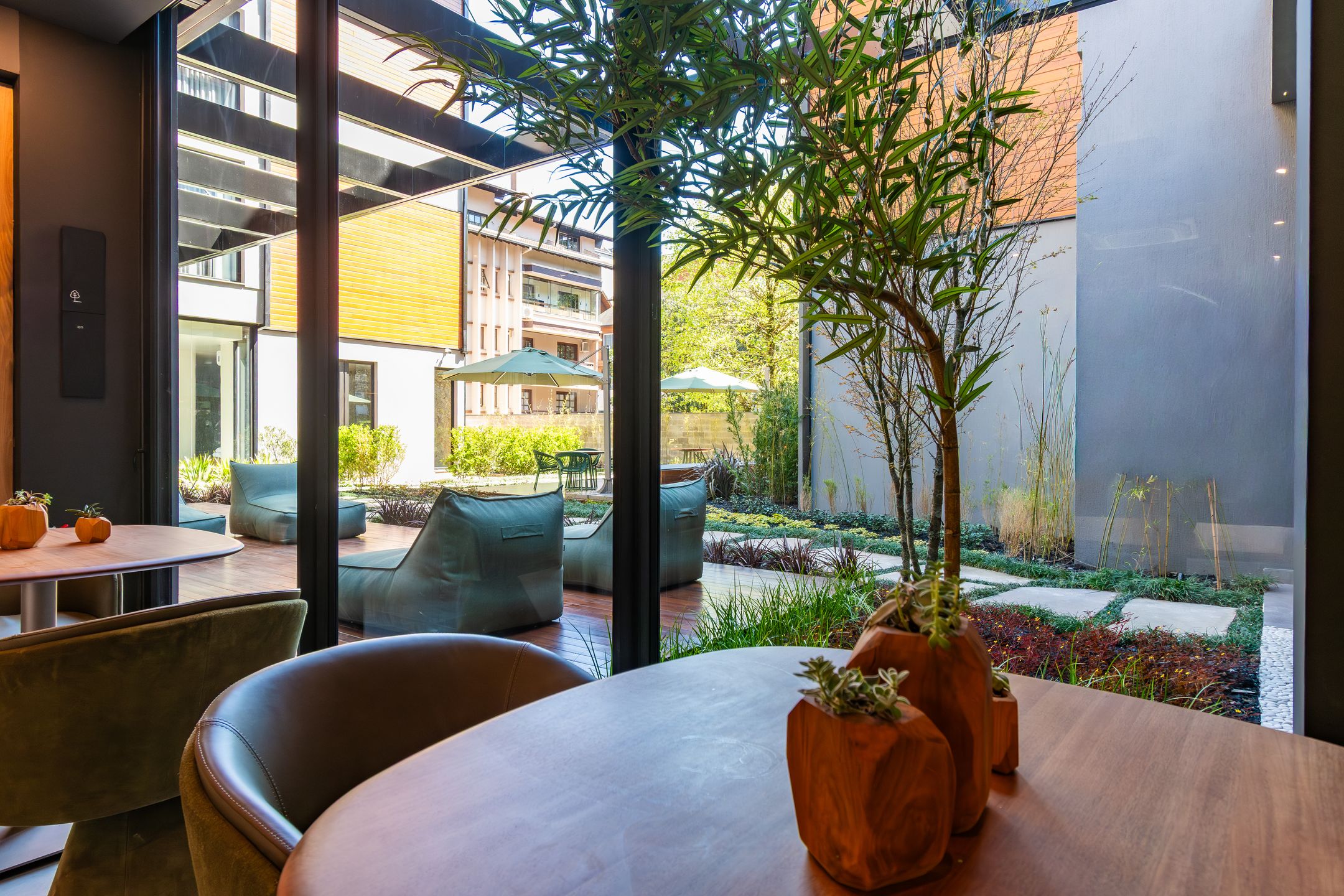 Apartamento 2 quartos sendo 2 suítes para venda no bairro Centro em Gramado