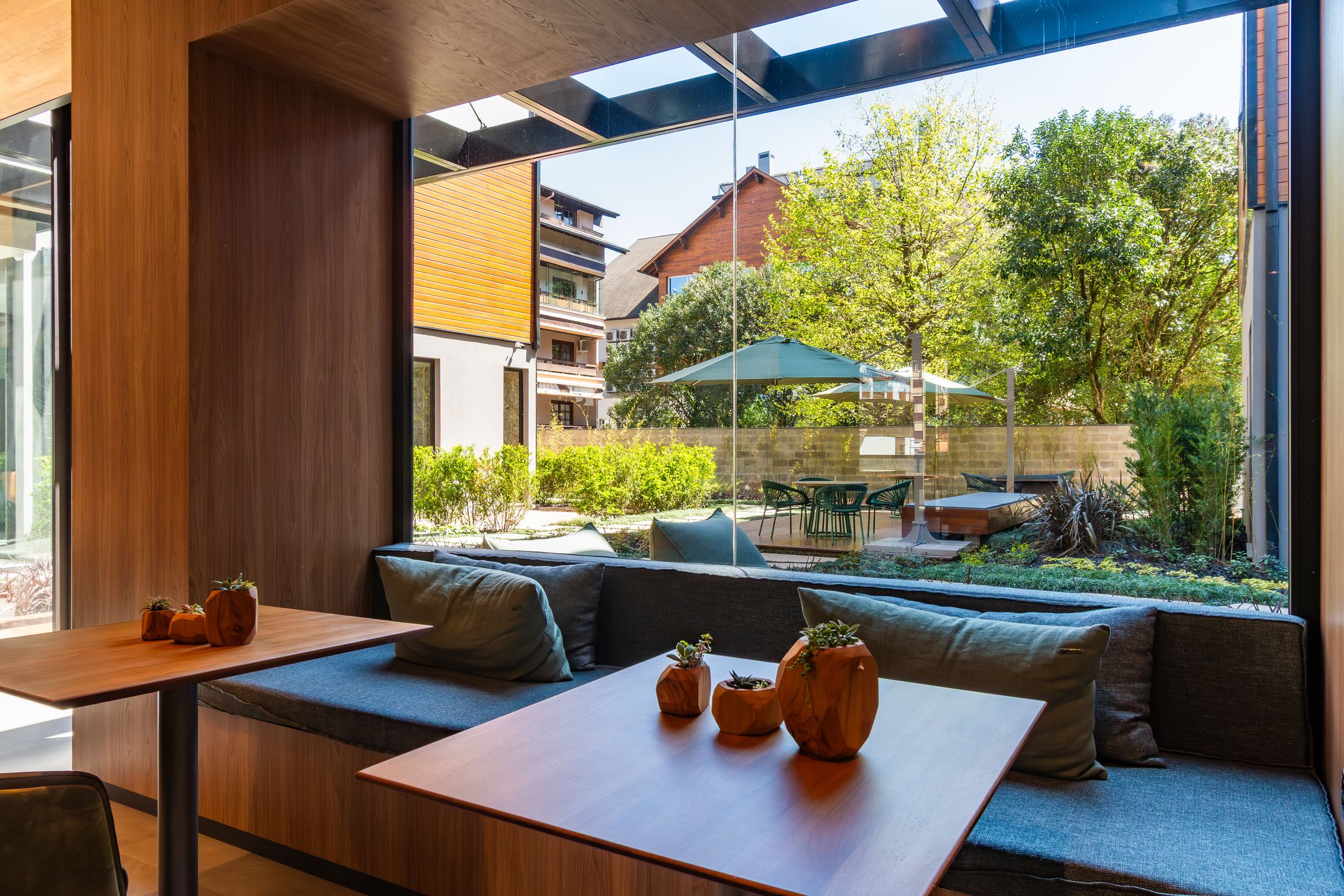 Apartamento 2 quartos sendo 2 suítes para venda no bairro Centro em Gramado