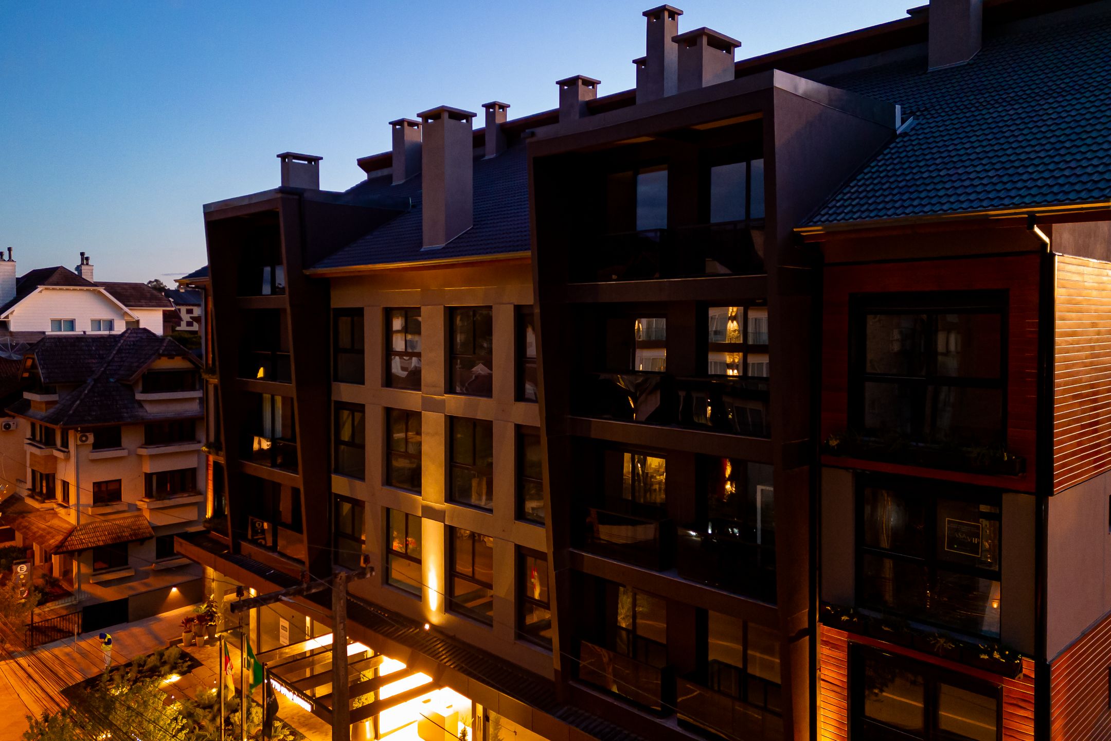 Apartamento 2 quartos sendo 2 suítes para venda no bairro Centro em Gramado