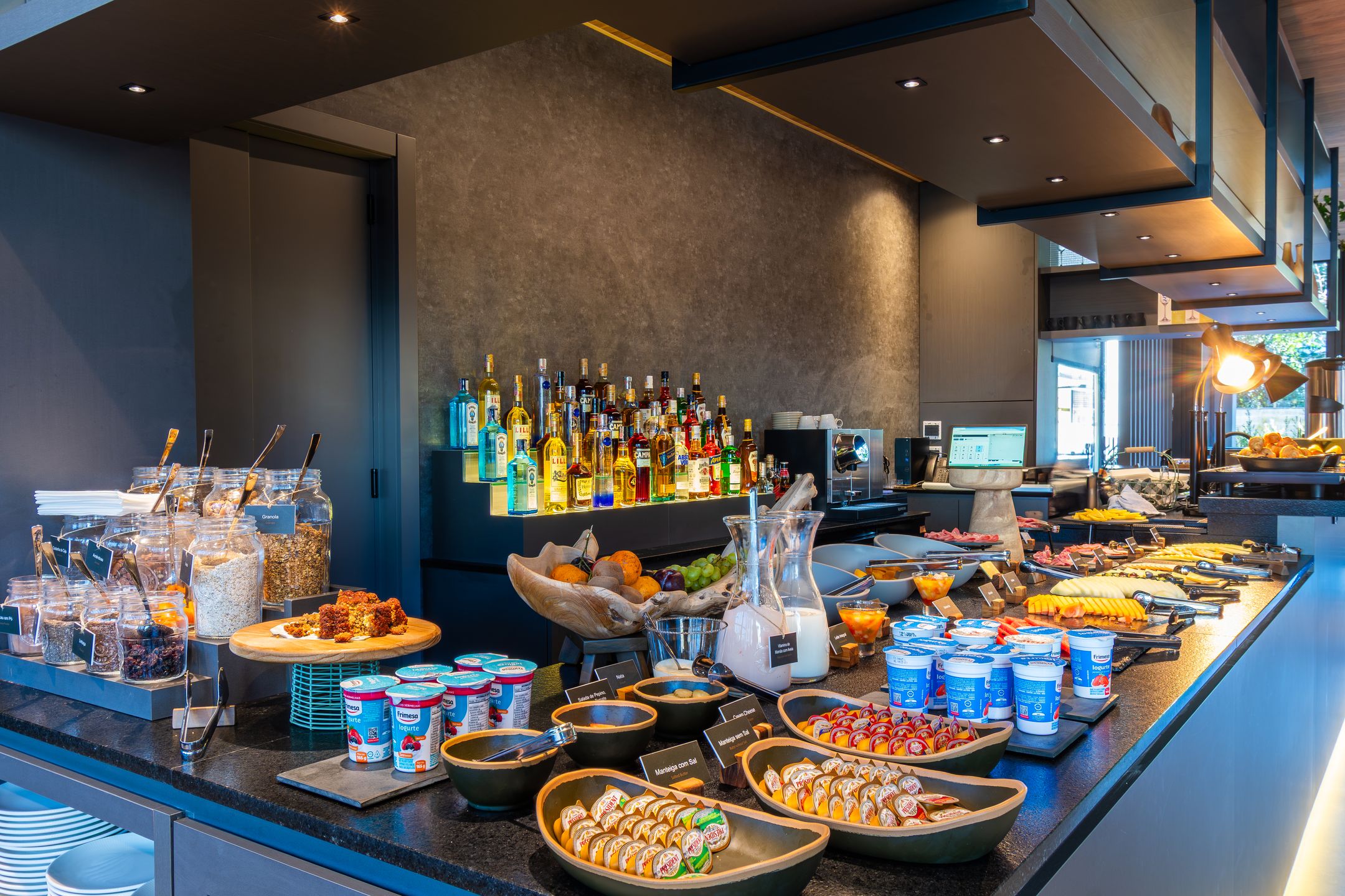 Apartamento 2 quartos sendo 2 suítes para venda no bairro Centro em Gramado