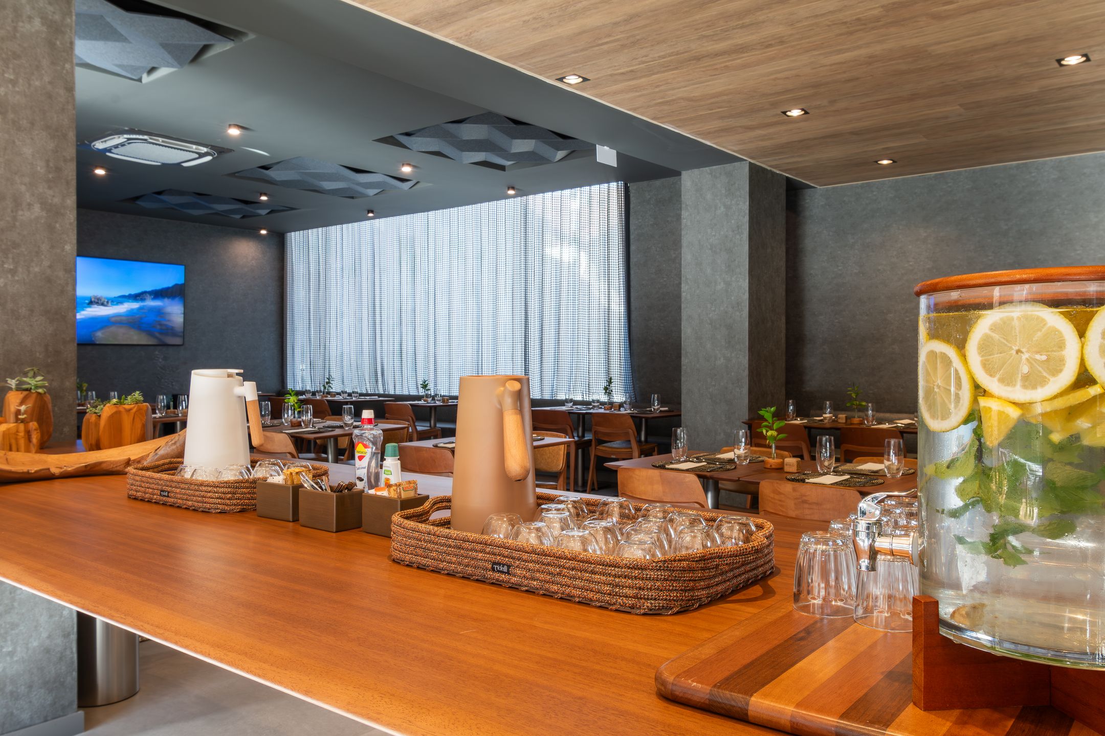 Apartamento 2 quartos sendo 2 suítes para venda no bairro Centro em Gramado