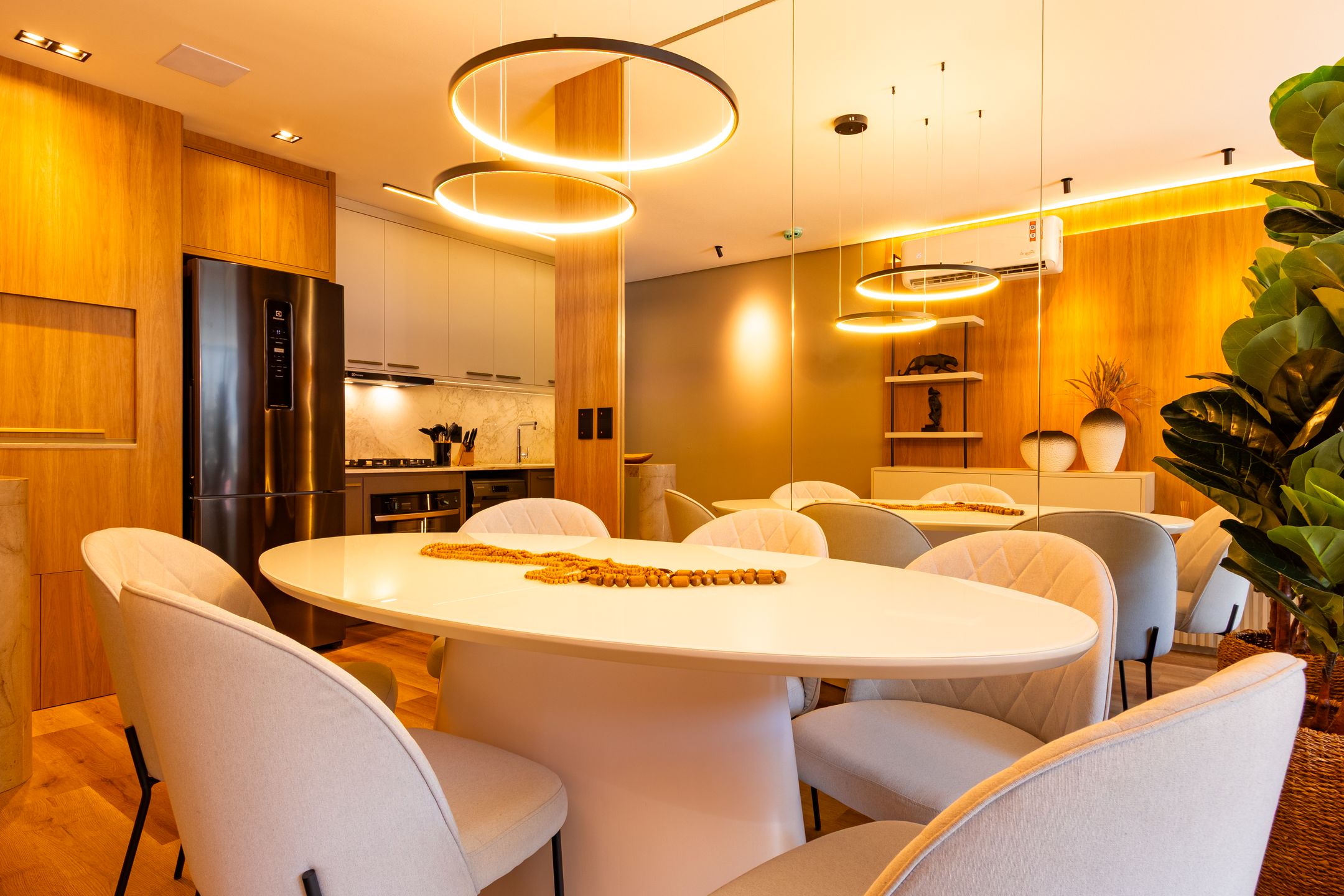 Apartamento 2 quartos sendo 2 suítes para venda no bairro Centro em Gramado